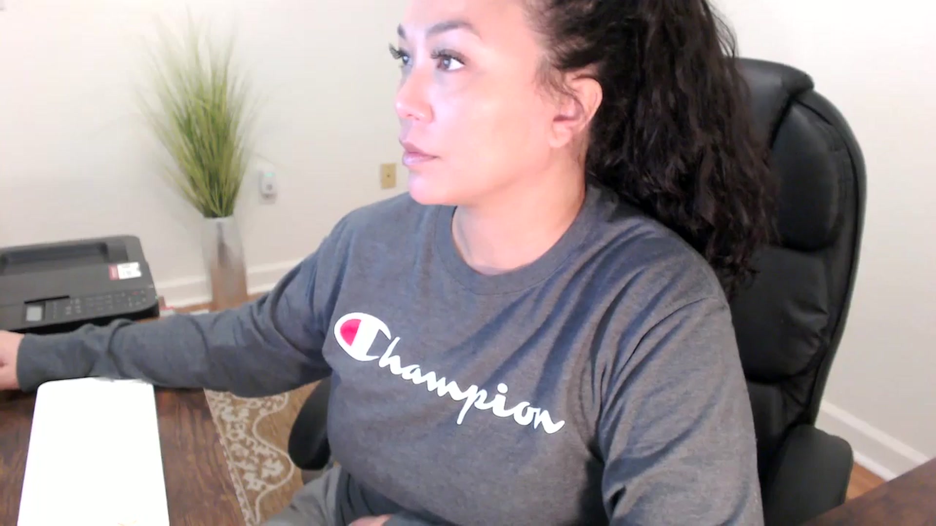 Gallery image thumbnail from MickaylaStar's myfreecams stream on, 02/03/2026, 20:07 image 14 of 20