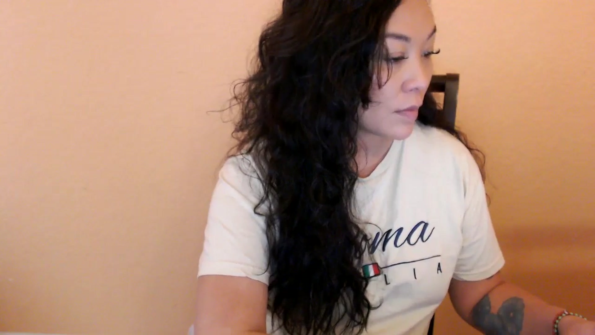 Gallery image thumbnail from MickaylaStar's myfreecams stream on, 02/04/2026, 18:12 image 6 of 20