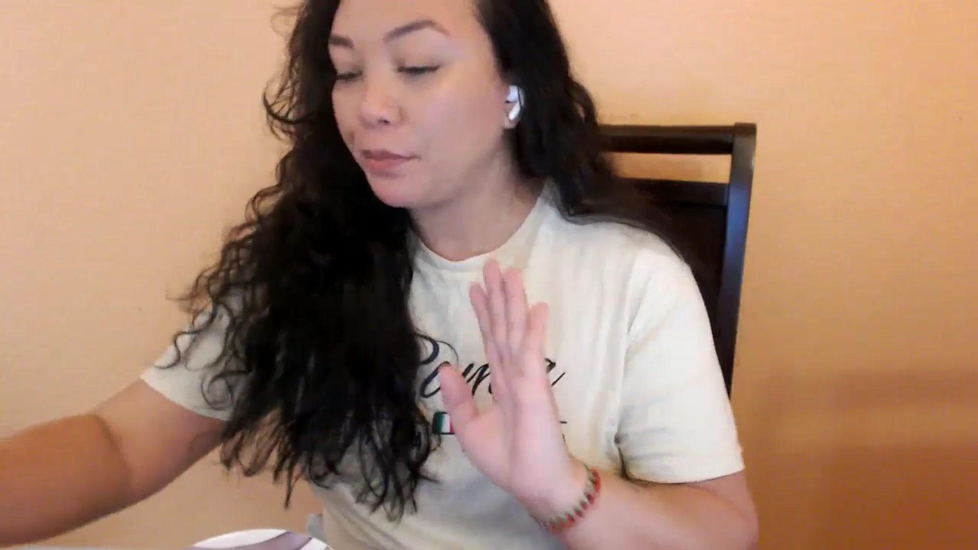 Gallery image thumbnail from MickaylaStar's myfreecams stream on, 02/04/2026, 18:38 image 5 of 20