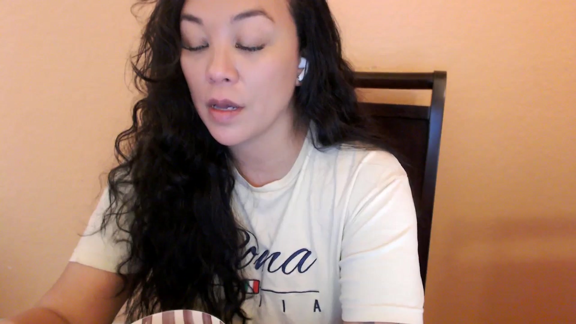 Gallery image thumbnail from MickaylaStar's myfreecams stream on, 02/04/2026, 18:38 image 3 of 20