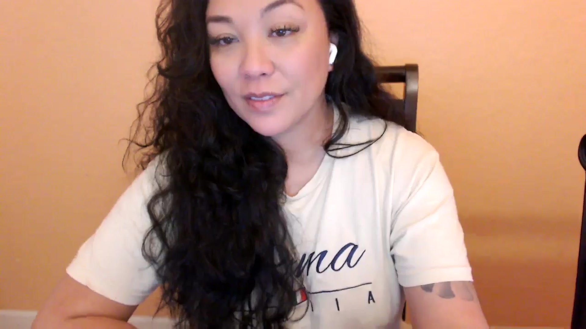 Gallery image thumbnail from MickaylaStar's myfreecams stream on, 02/04/2026, 21:32 image 6 of 20