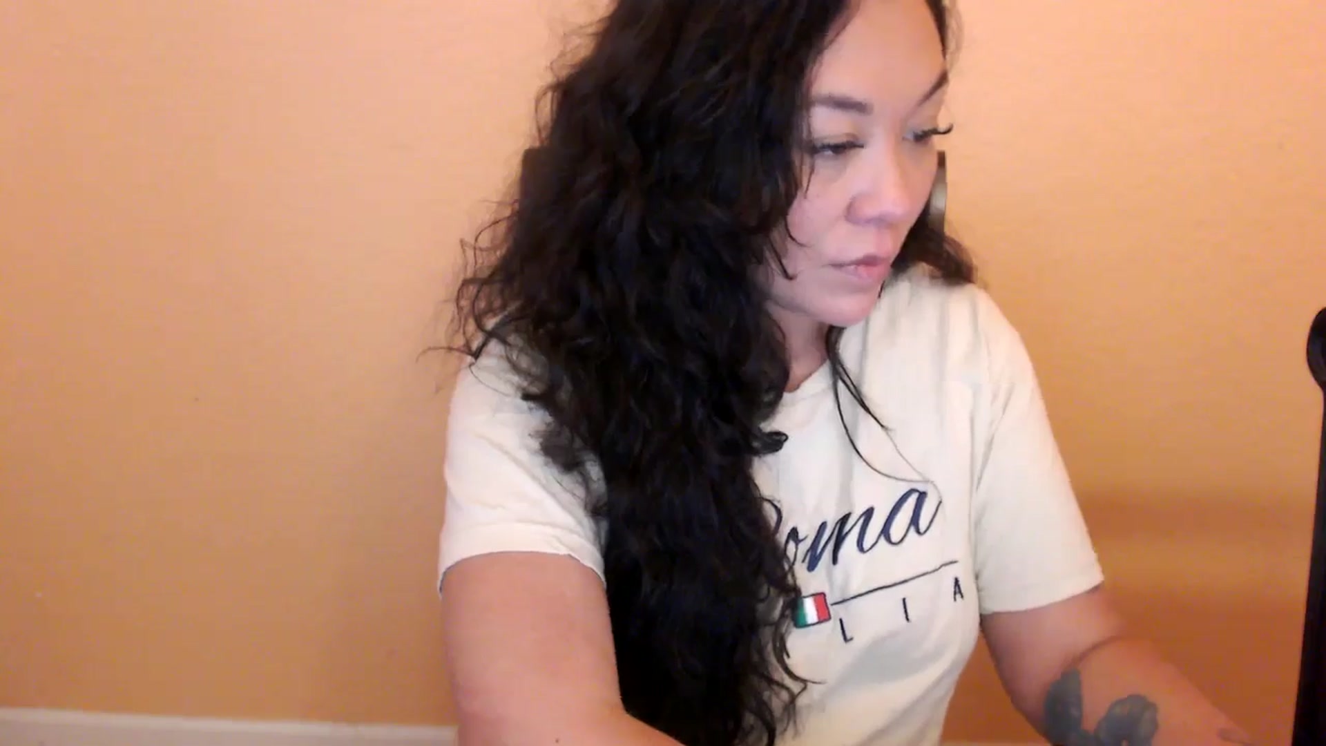 Gallery image thumbnail from MickaylaStar's myfreecams stream on, 02/04/2026, 21:32 image 19 of 20