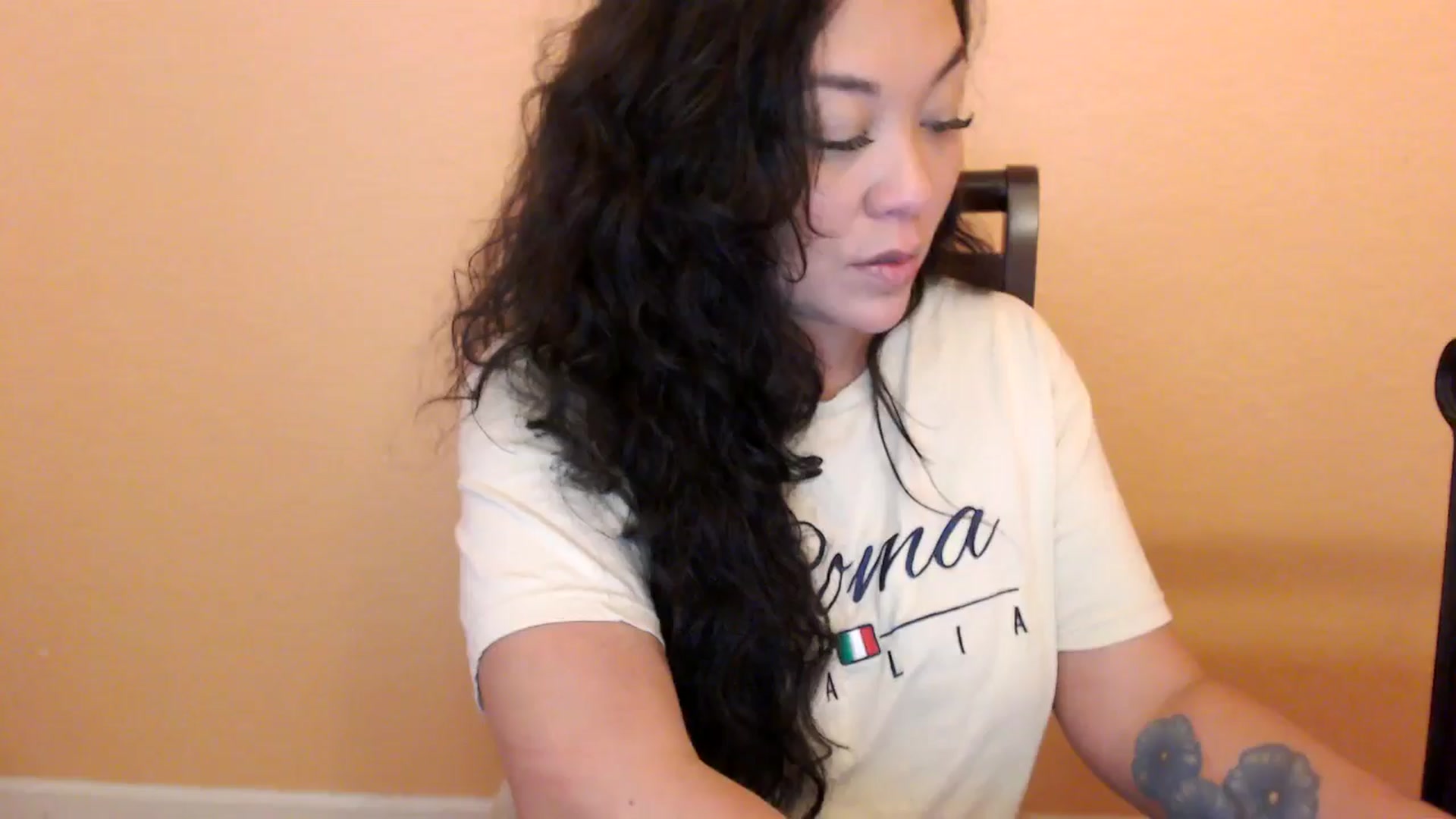 Gallery image thumbnail from MickaylaStar's myfreecams stream on, 02/04/2026, 21:32 image 14 of 20