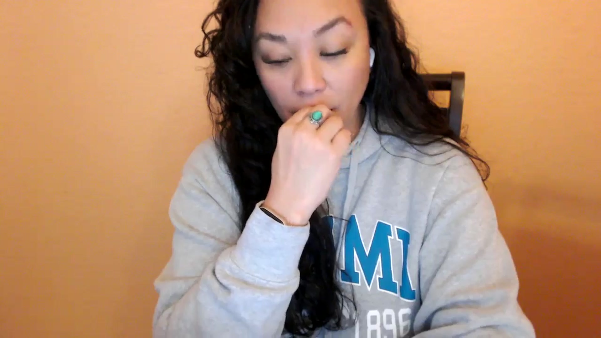 Gallery image thumbnail from MickaylaStar's myfreecams stream on, 02/08/2026, 22:52 image 5 of 20
