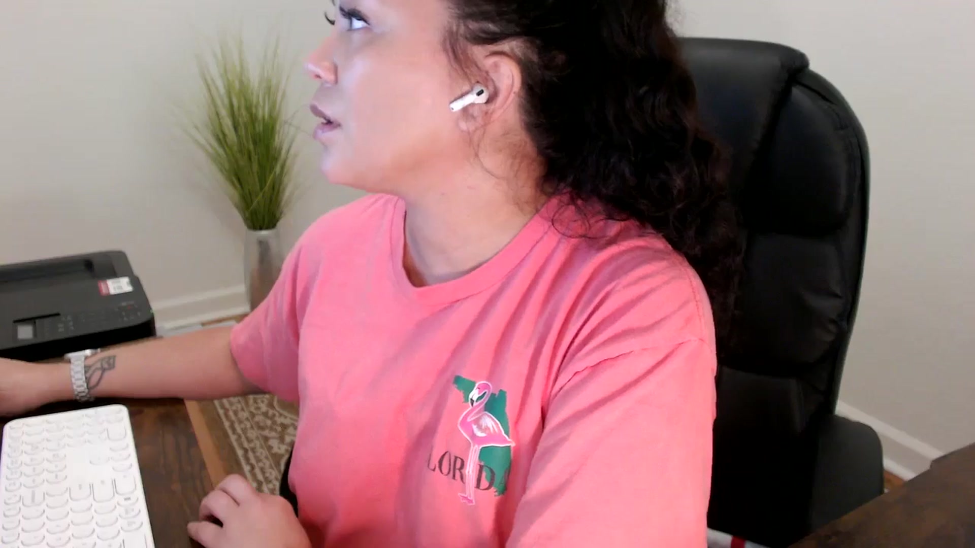 Gallery image thumbnail from MickaylaStar's myfreecams stream on, 02/10/2026, 18:22 image 7 of 20