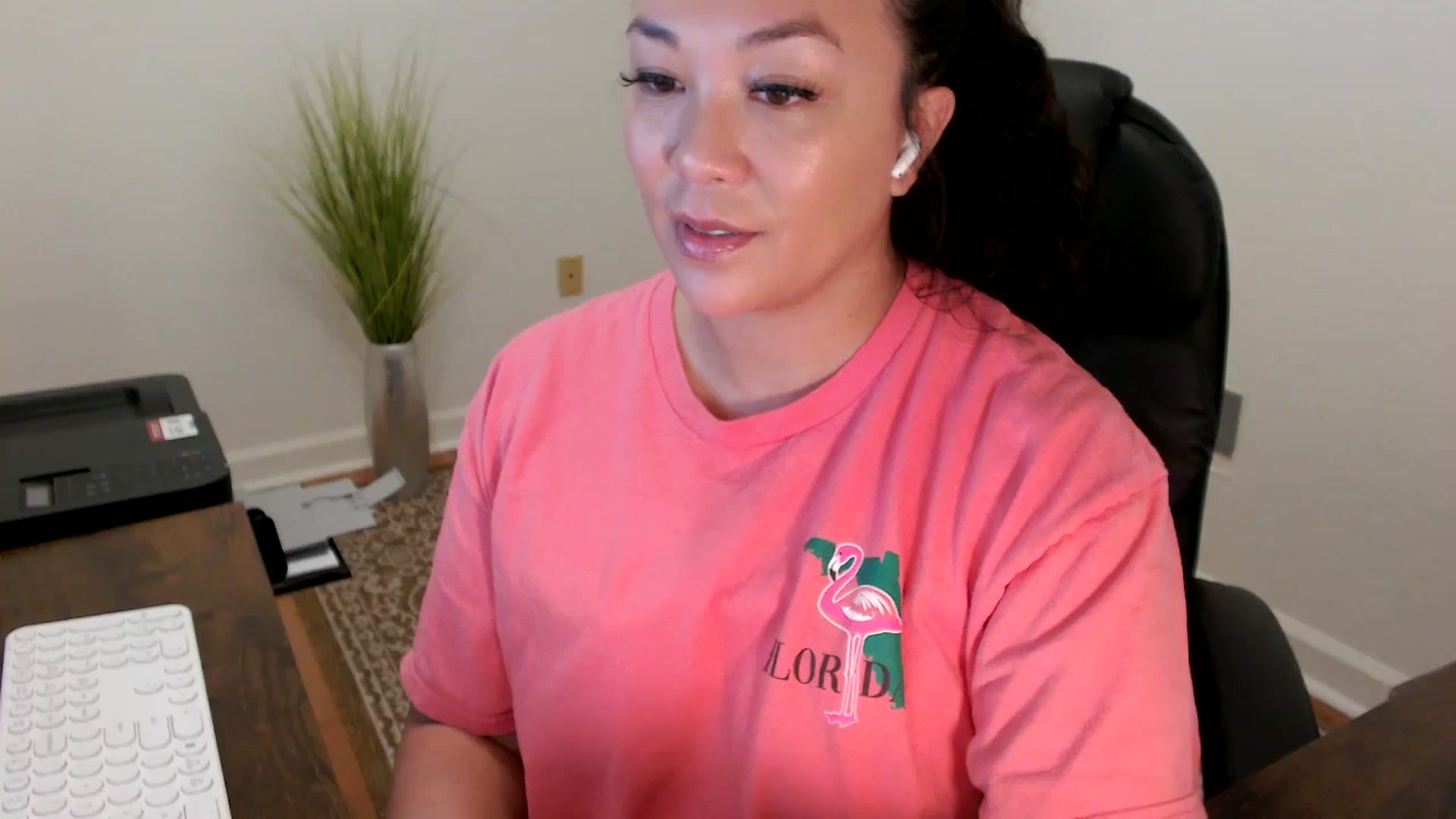 Gallery image thumbnail from MickaylaStar's myfreecams stream on, 02/10/2026, 18:22 image 8 of 20