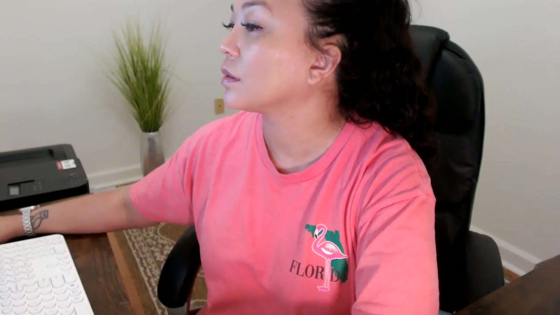Gallery image thumbnail from MickaylaStar's myfreecams stream on, 02/10/2026, 19:15 image 6 of 20
