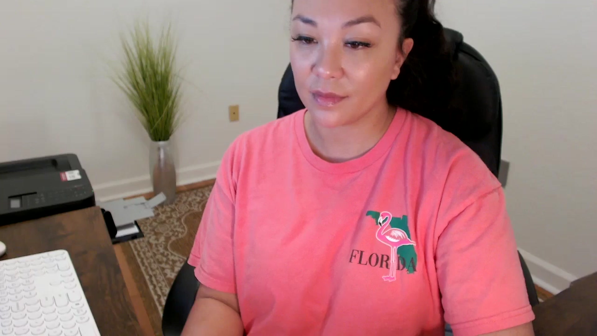 Gallery image thumbnail from MickaylaStar's myfreecams stream on, 02/10/2026, 19:15 image 18 of 20