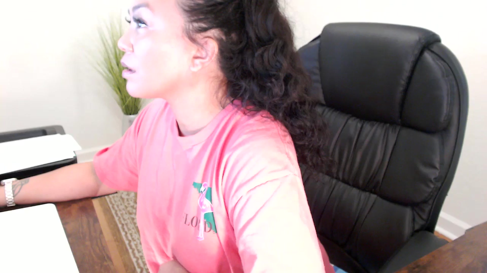 Gallery image thumbnail from MickaylaStar's myfreecams stream on, 02/10/2026, 19:55 image 7 of 20
