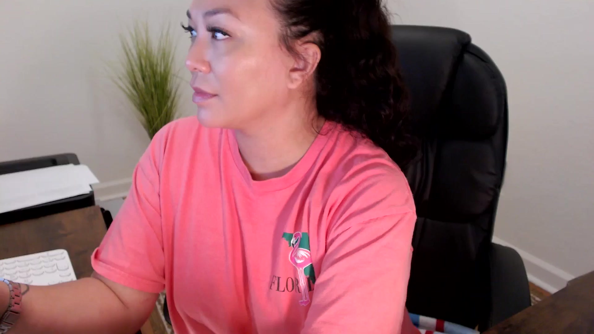 Gallery image thumbnail from MickaylaStar's myfreecams stream on, 02/10/2026, 19:55 image 10 of 20