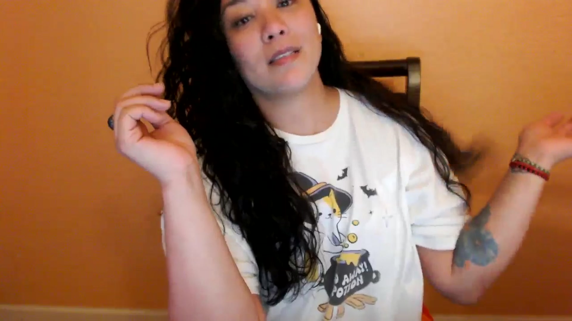 Gallery image thumbnail from MickaylaStar's myfreecams stream on, 02/12/2026, 03:51 image 10 of 20