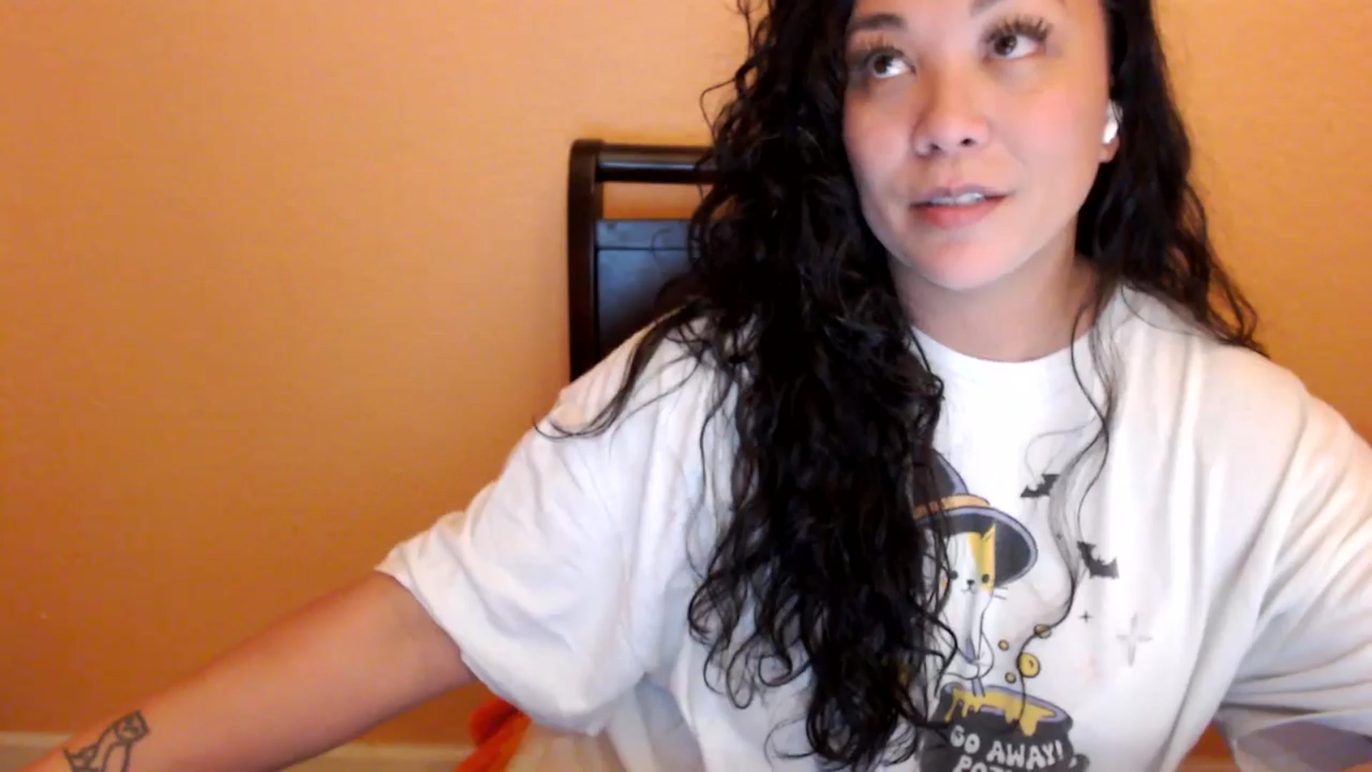 Gallery image thumbnail from MickaylaStar's myfreecams stream on, 02/12/2026, 03:51 image 2 of 20