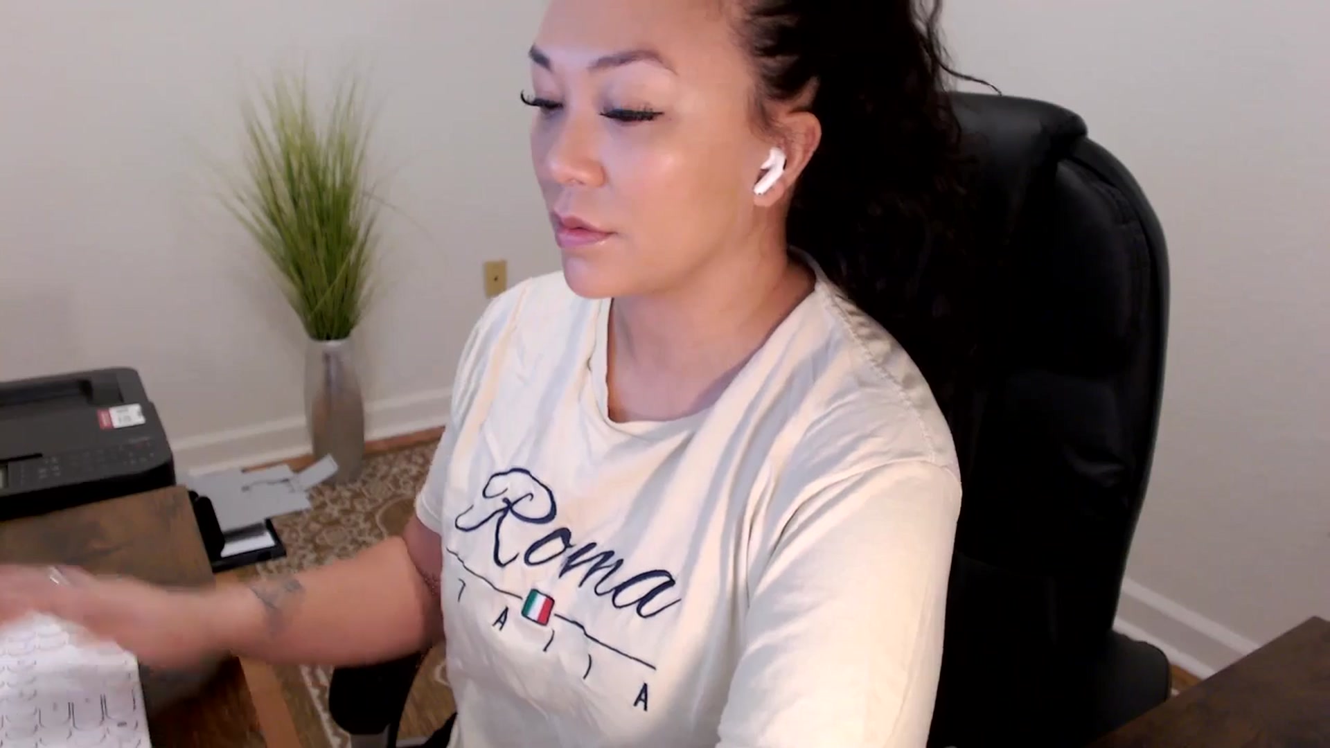 Gallery image thumbnail from MickaylaStar's myfreecams stream on, 02/12/2026, 16:20 image 14 of 20