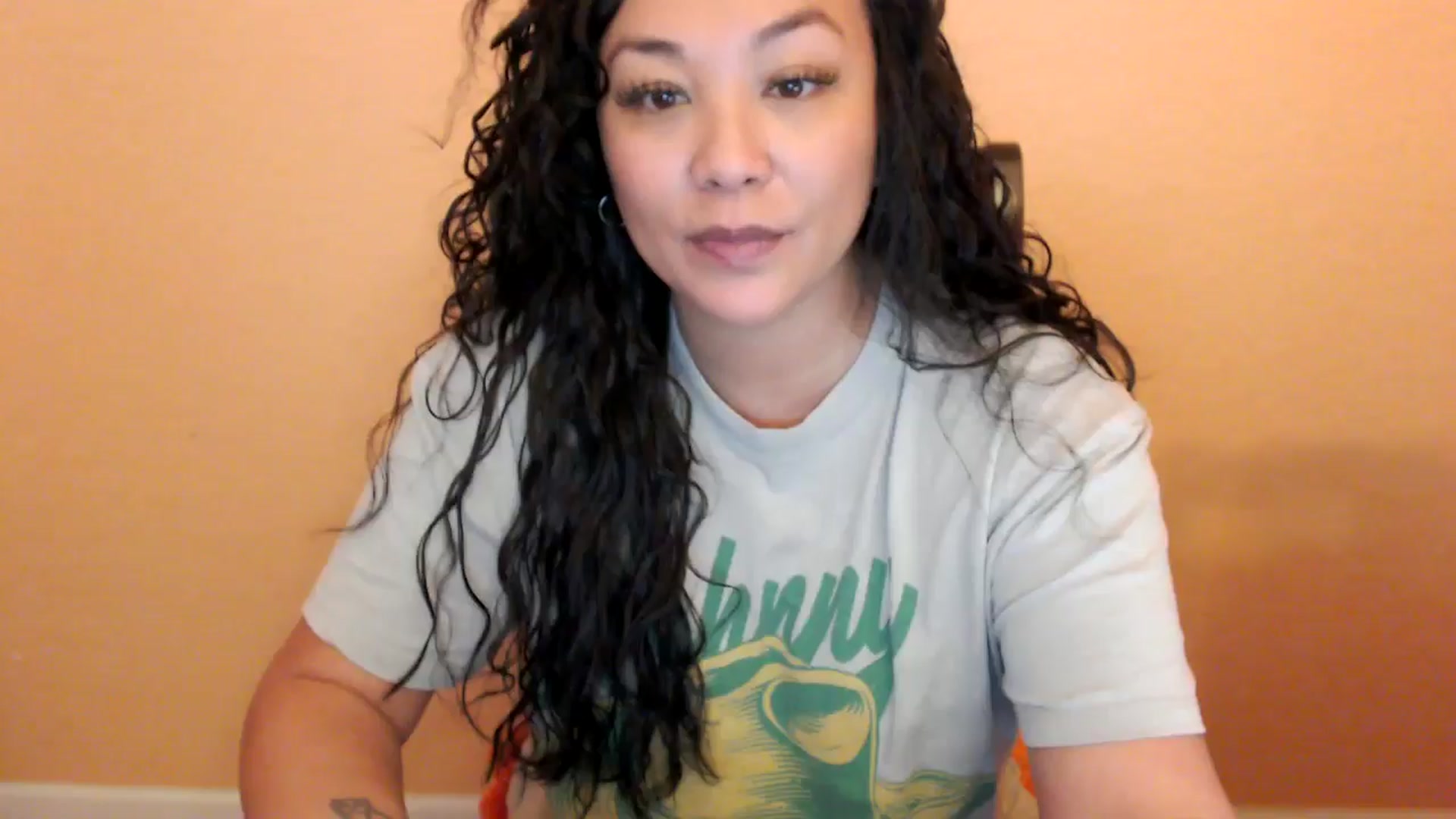 Gallery image thumbnail from MickaylaStar's myfreecams stream on, 02/14/2026, 22:09 image 6 of 20