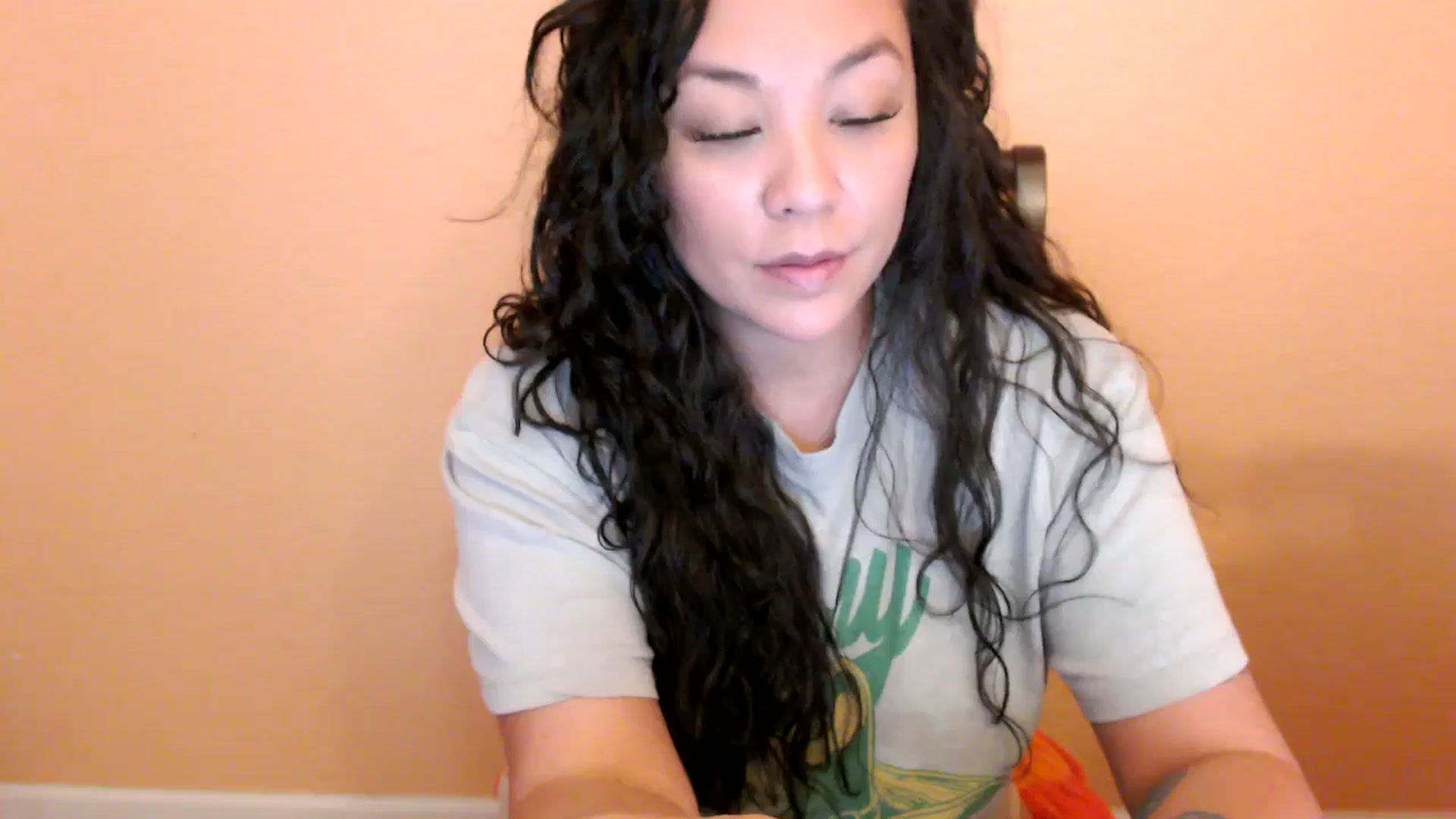 Gallery image thumbnail from MickaylaStar's myfreecams stream on, 02/14/2026, 22:09 image 16 of 20
