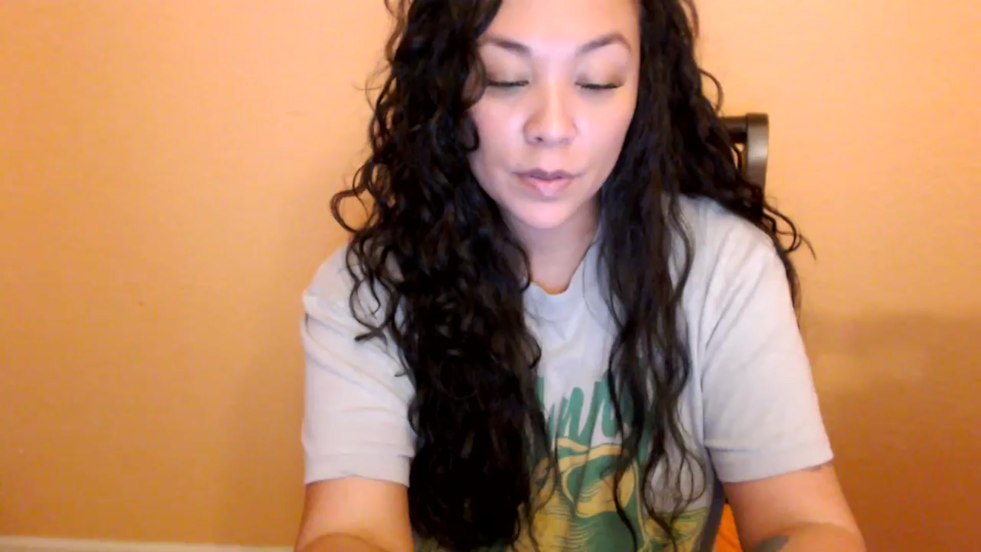 Gallery image thumbnail from MickaylaStar's myfreecams stream on, 02/15/2026, 24:33 image 11 of 20