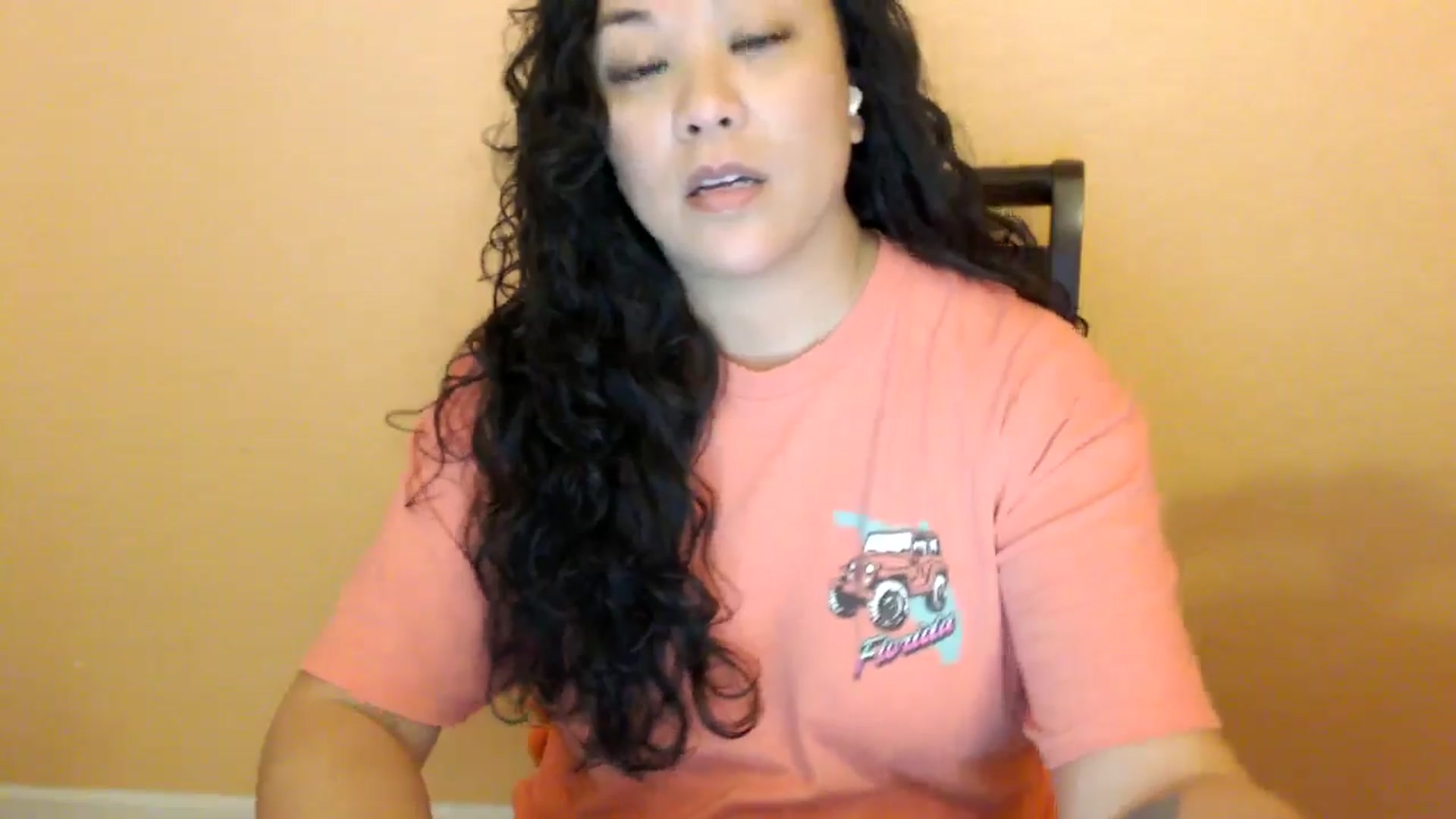 Gallery image thumbnail from MickaylaStar's myfreecams stream on, 02/17/2026, 19:07 image 5 of 20