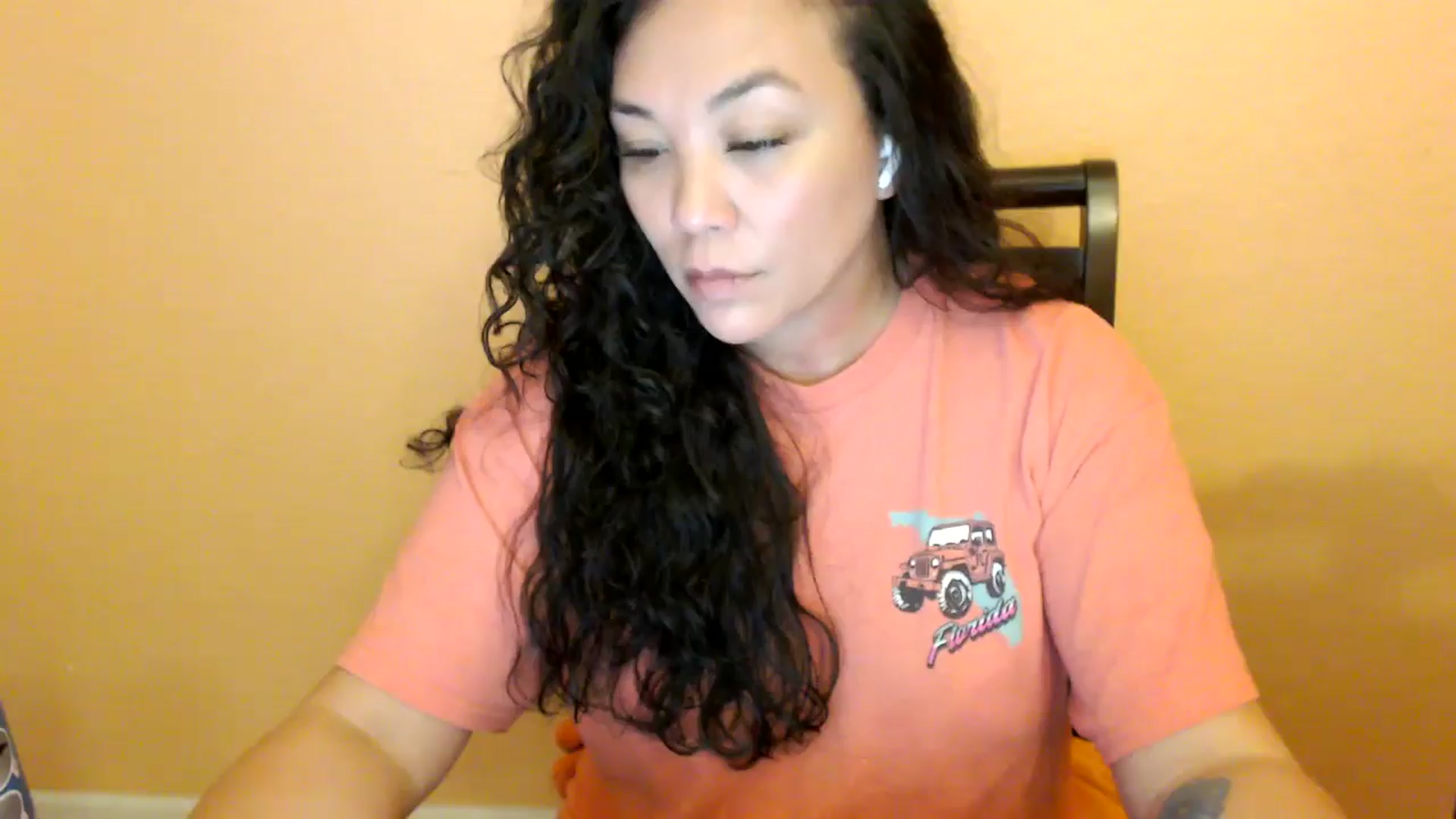 Gallery image thumbnail from MickaylaStar's myfreecams stream on, 02/17/2026, 22:47 image 11 of 20