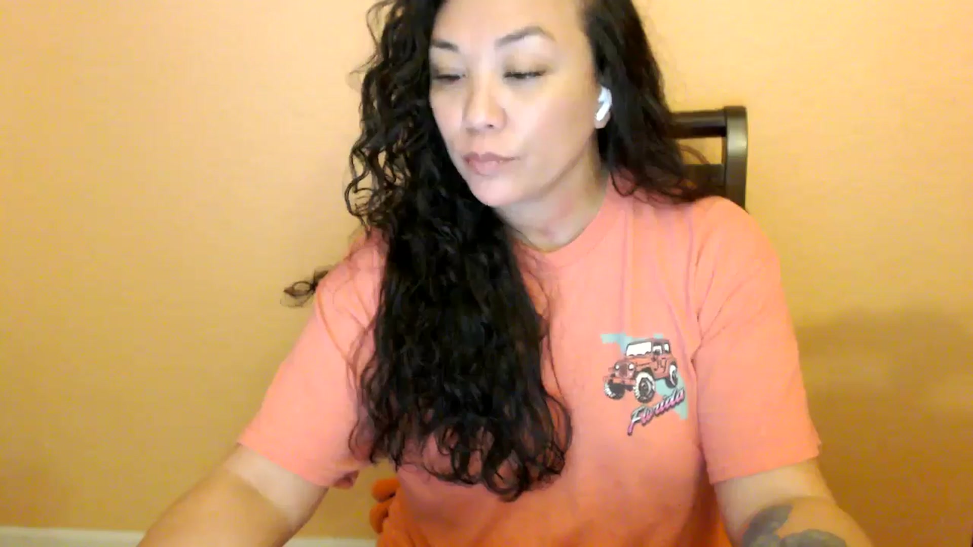 Gallery image thumbnail from MickaylaStar's myfreecams stream on, 02/17/2026, 22:47 image 14 of 20
