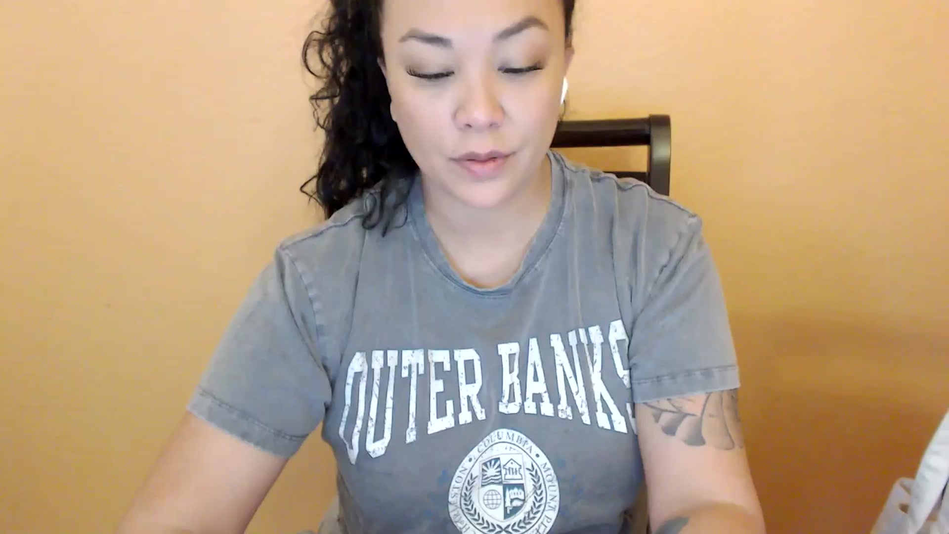 Gallery image thumbnail from MickaylaStar's myfreecams stream on, 02/19/2026, 17:01 image 10 of 20