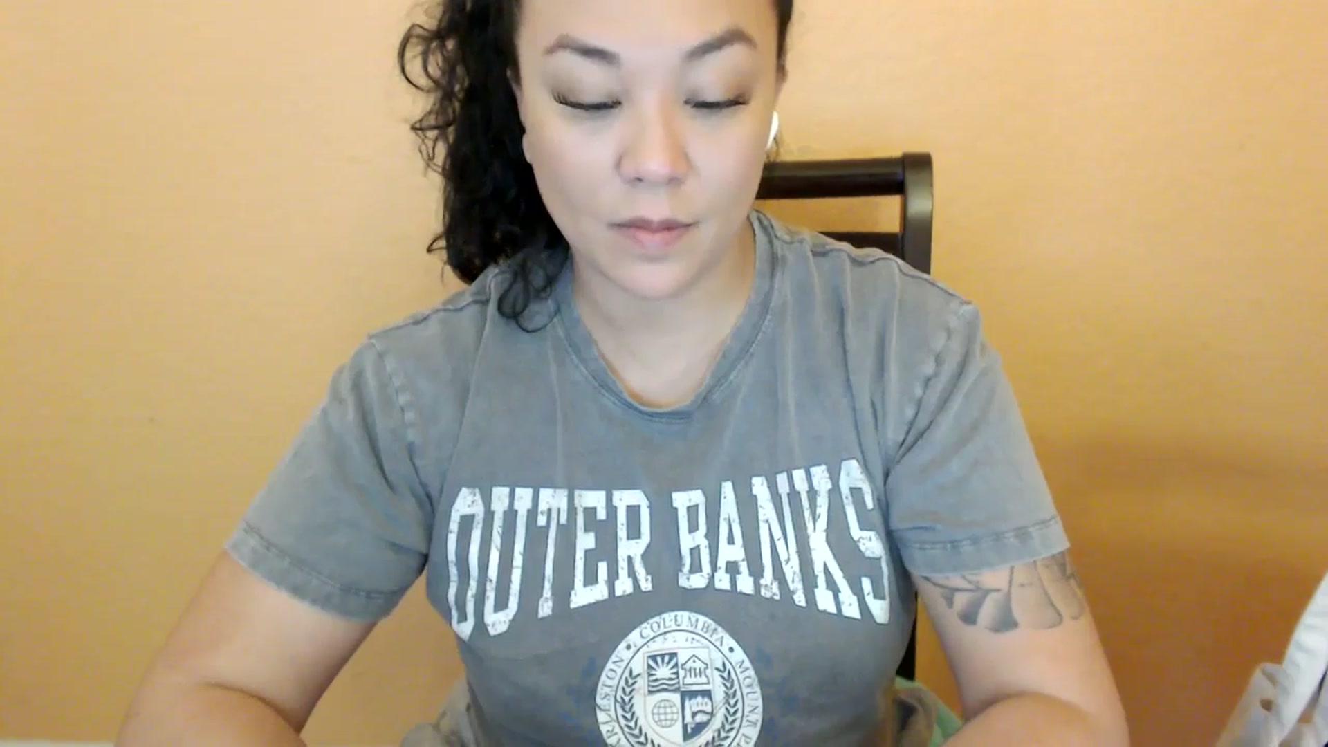 Gallery image thumbnail from MickaylaStar's myfreecams stream on, 02/19/2026, 17:01 image 17 of 20