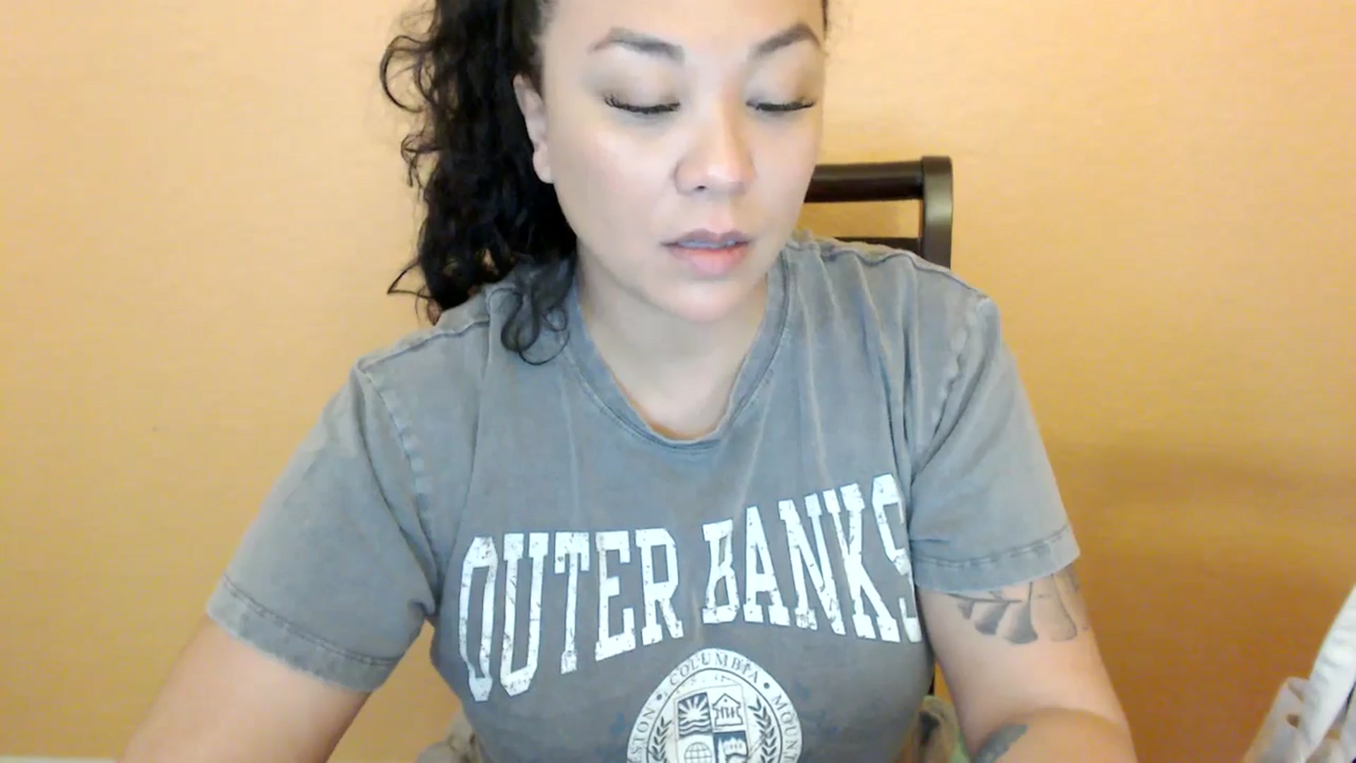 Gallery image thumbnail from MickaylaStar's myfreecams stream on, 02/19/2026, 17:01 image 18 of 20