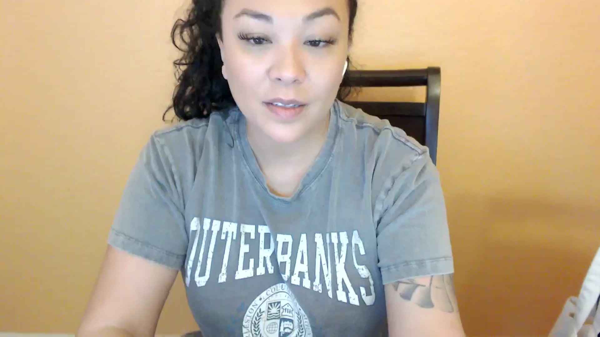 Gallery image thumbnail from MickaylaStar's myfreecams stream on, 02/19/2026, 17:51 image 10 of 20