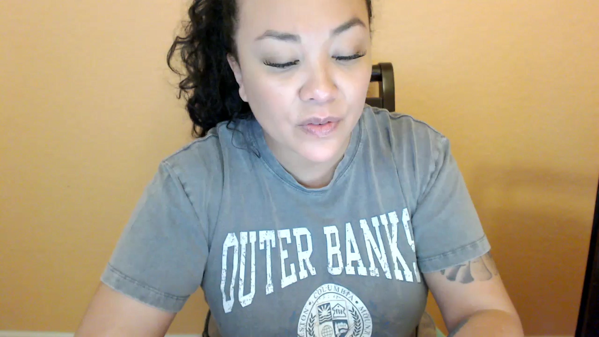 Gallery image thumbnail from MickaylaStar's myfreecams stream on, 02/19/2026, 19:23 image 16 of 20