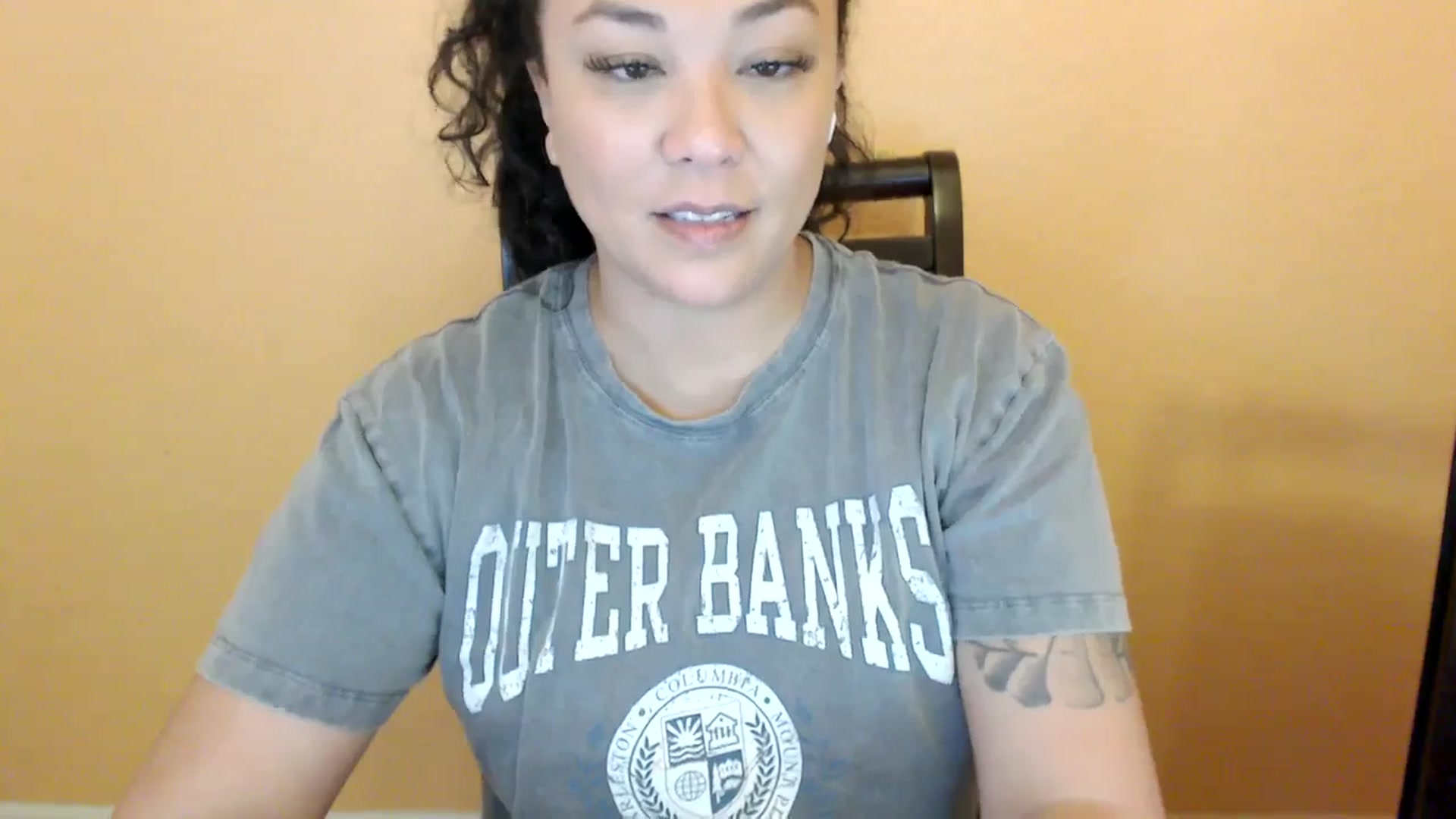 Gallery image thumbnail from MickaylaStar's myfreecams stream on, 02/19/2026, 19:23 image 14 of 20