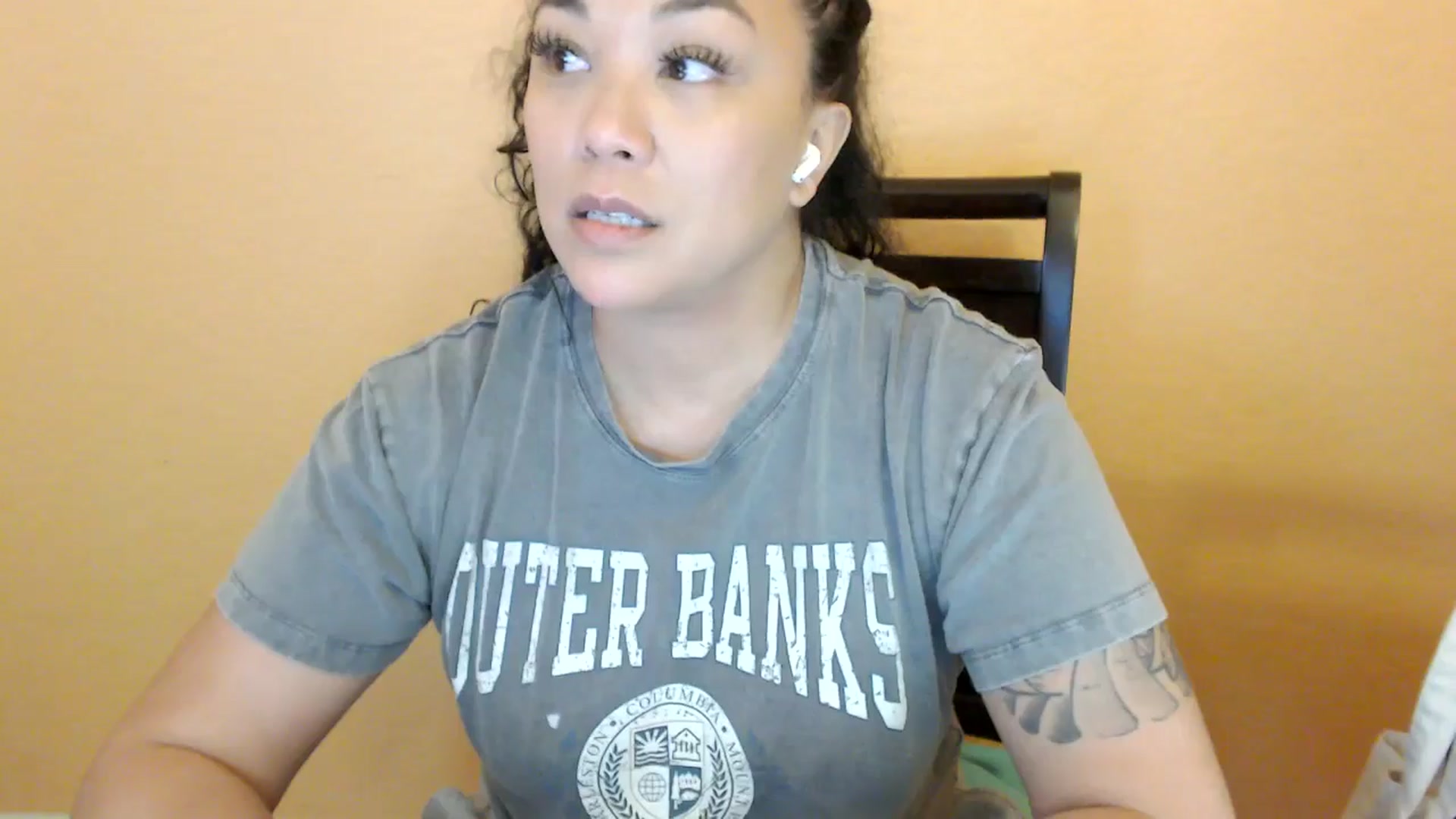 Gallery image thumbnail from MickaylaStar's myfreecams stream on, 02/19/2026, 19:23 image 6 of 20