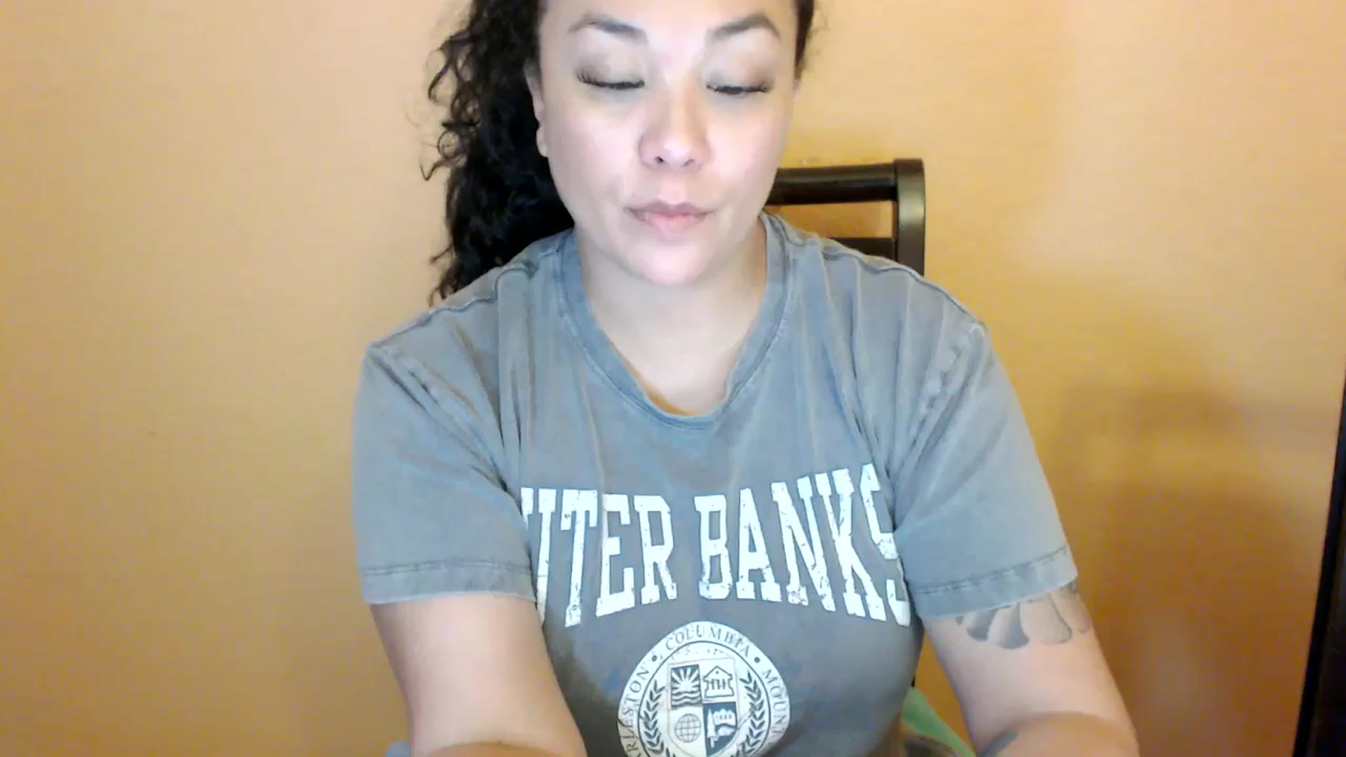 Gallery image thumbnail from MickaylaStar's myfreecams stream on, 02/20/2026, 24:03 image 2 of 20