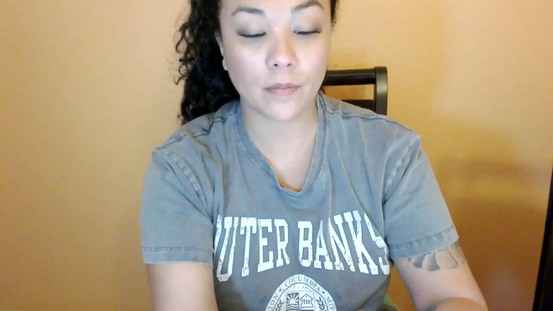 Gallery image thumbnail from MickaylaStar's myfreecams stream on, 02/20/2026, 24:03 image 17 of 20