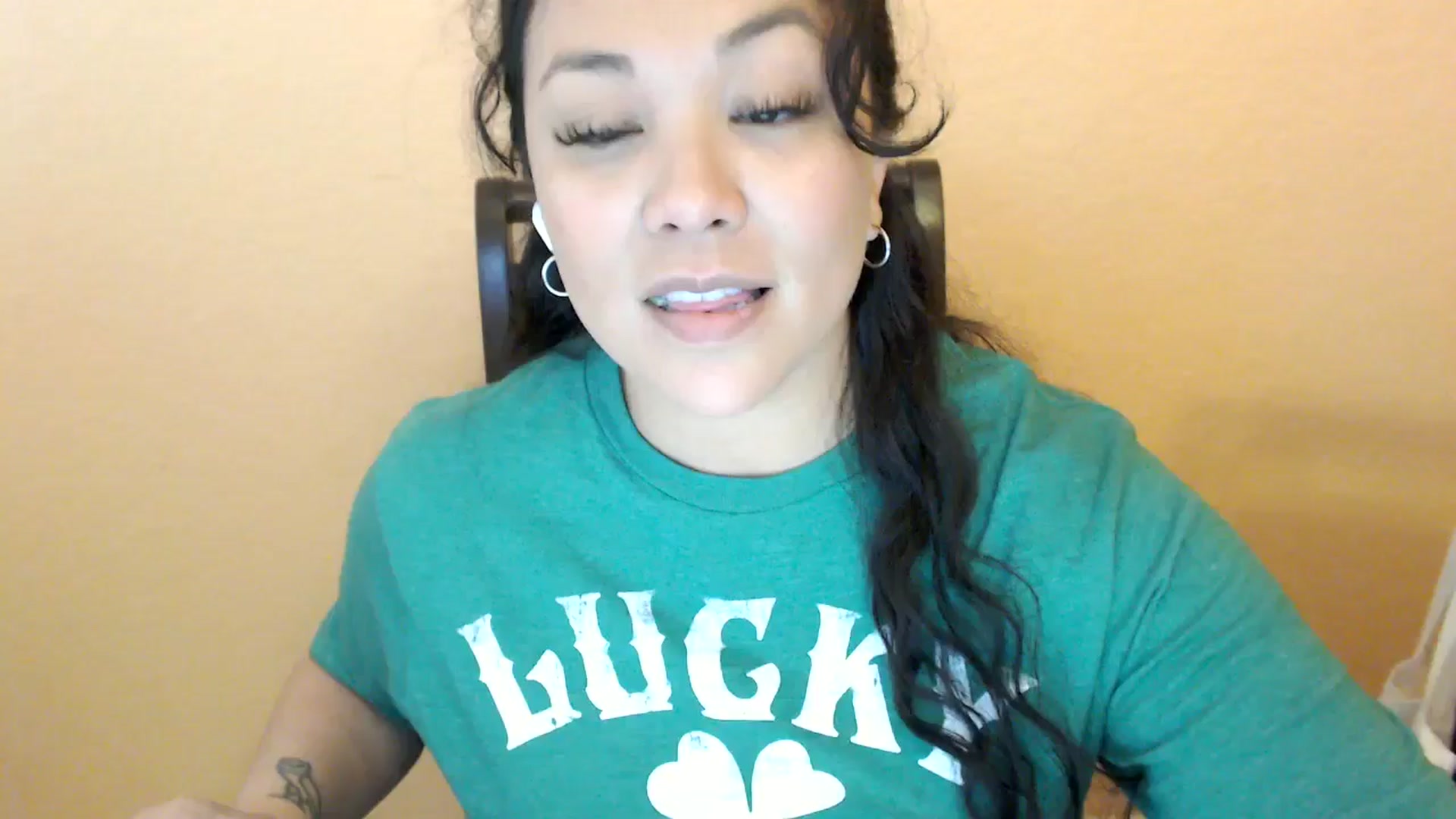Gallery image thumbnail from MickaylaStar's myfreecams stream on, 02/20/2026, 19:17 image 6 of 20