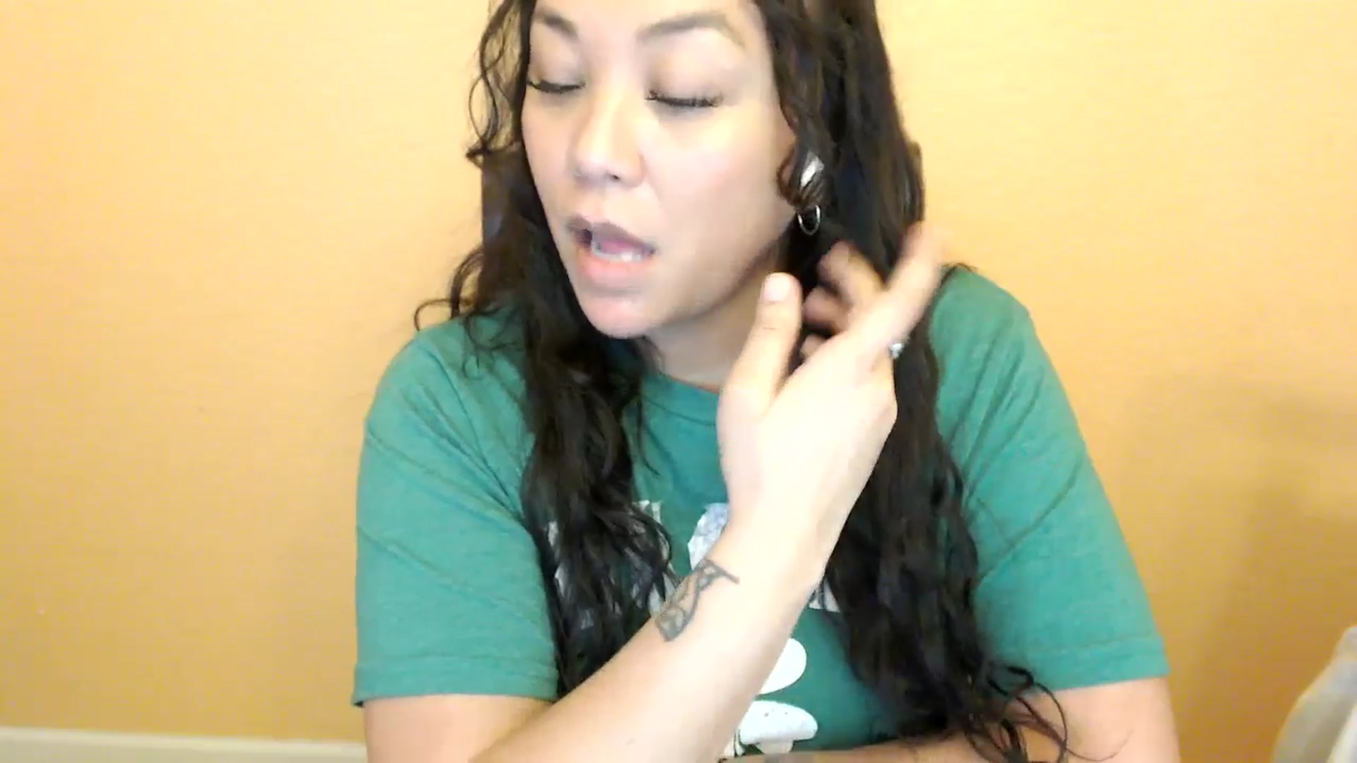 Gallery image thumbnail from MickaylaStar's myfreecams stream on, 02/20/2026, 23:13 image 20 of 20