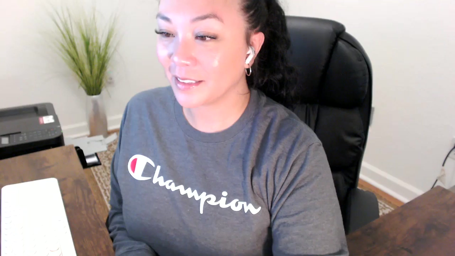 Gallery image thumbnail from MickaylaStar's myfreecams stream on, 02/24/2026, 18:58 image 20 of 20