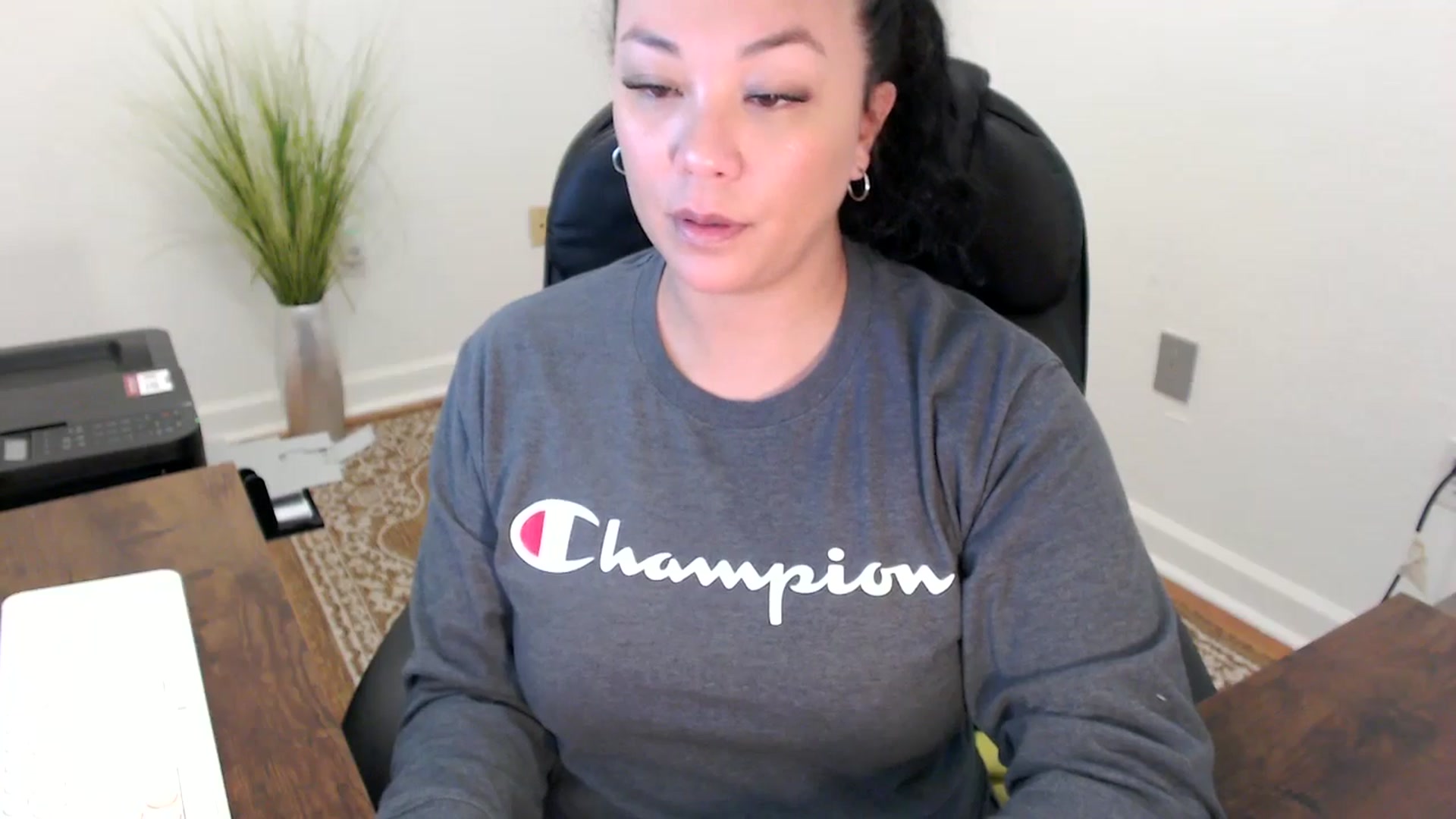 Gallery image thumbnail from MickaylaStar's myfreecams stream on, 02/24/2026, 20:04 image 5 of 20