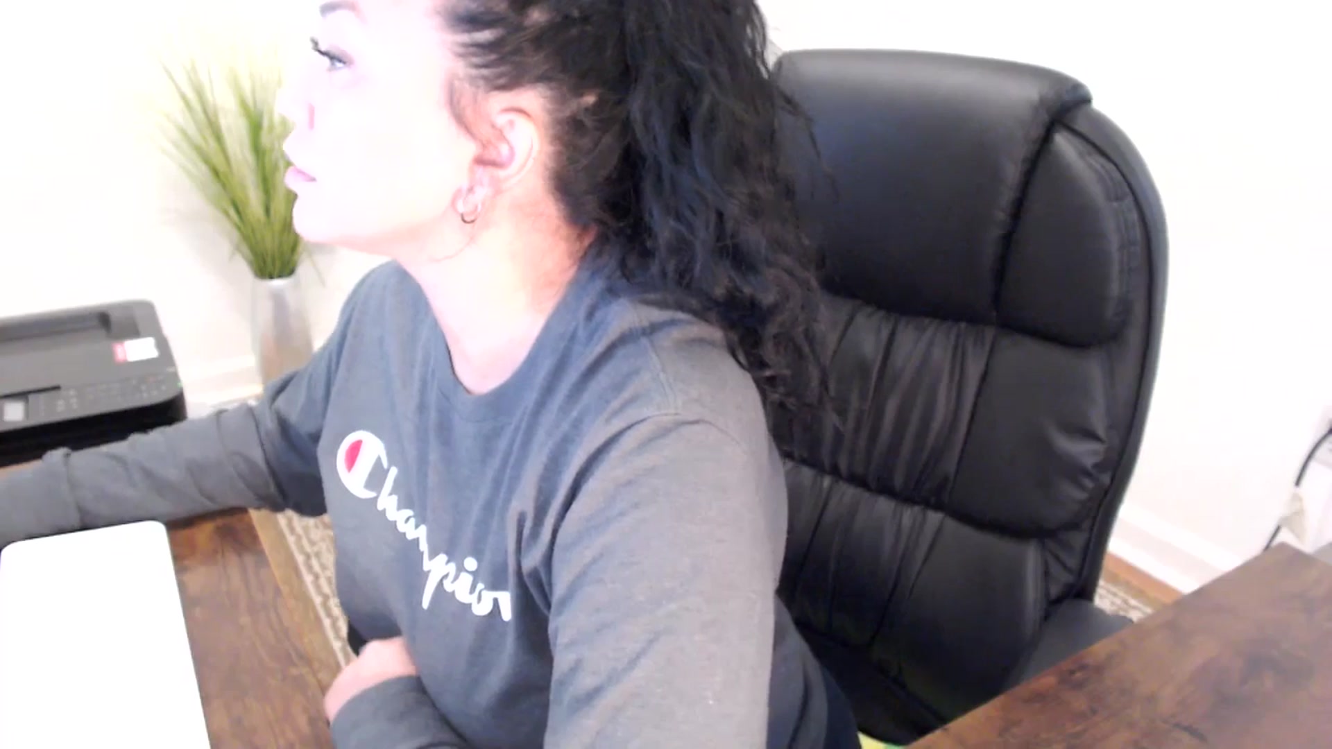 Gallery image thumbnail from MickaylaStar's myfreecams stream on, 02/24/2026, 20:04 image 16 of 20