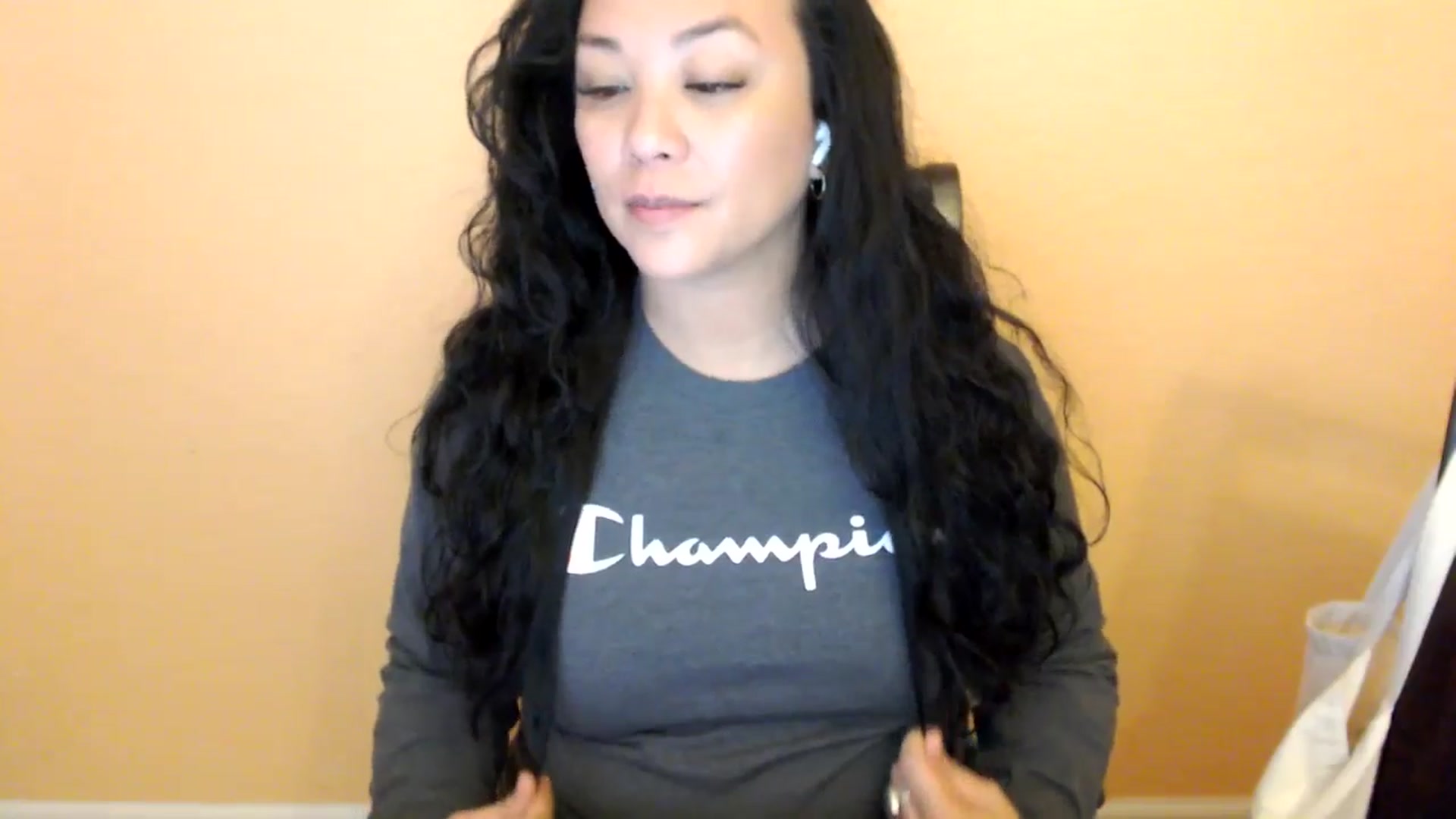 Gallery image thumbnail from MickaylaStar's myfreecams stream on, 02/24/2026, 22:04 image 19 of 20