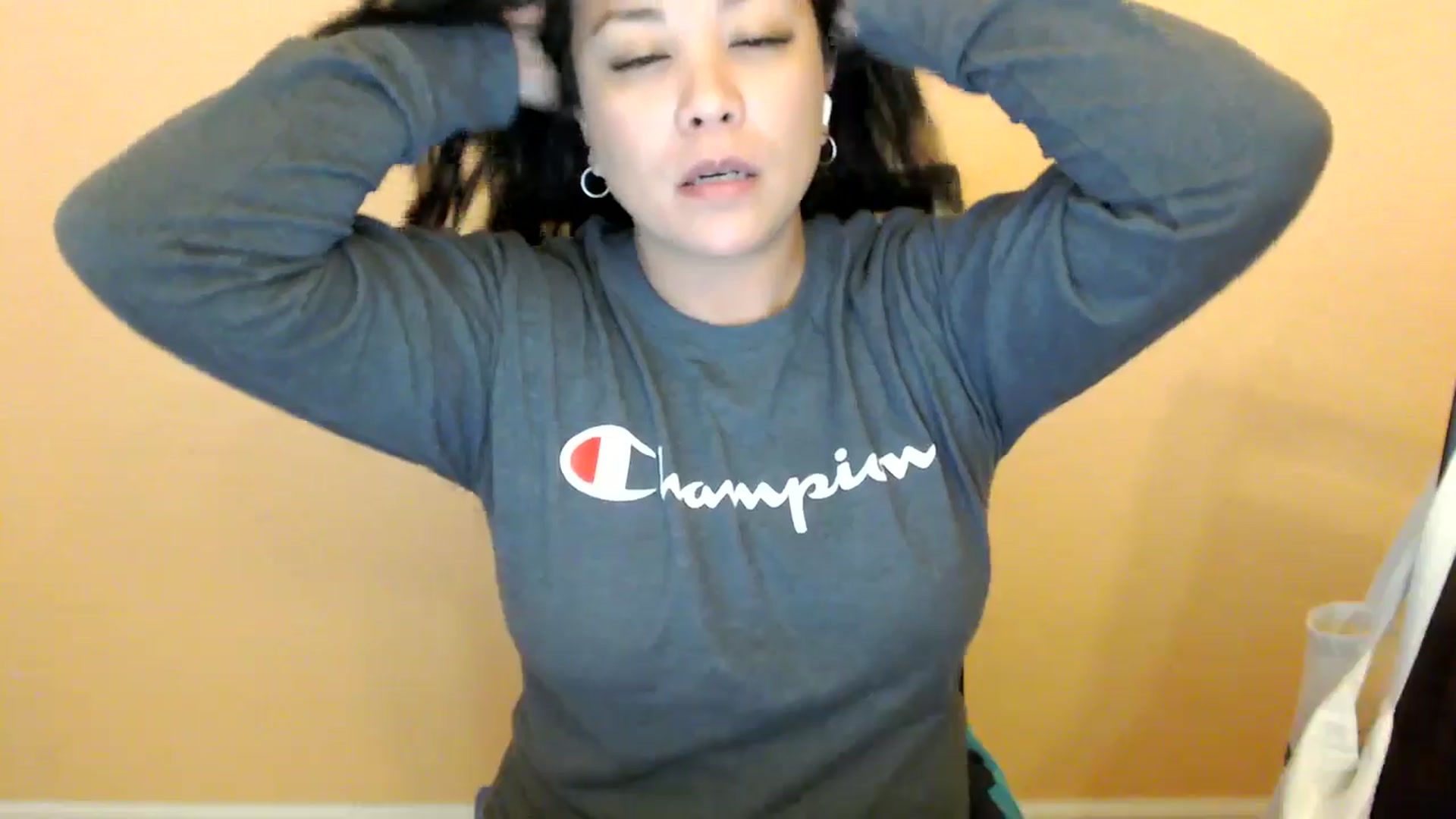 Gallery image thumbnail from MickaylaStar's myfreecams stream on, 02/24/2026, 22:04 image 4 of 20
