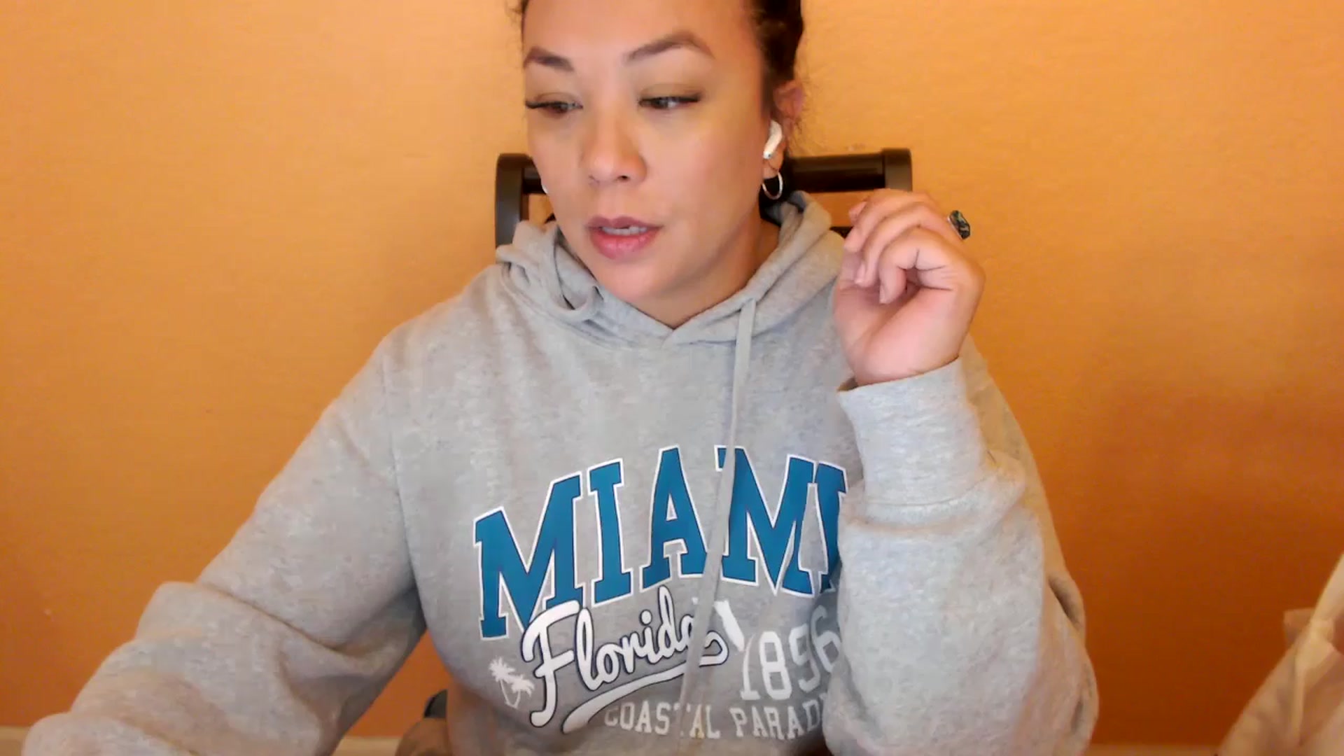 Gallery image thumbnail from MickaylaStar's myfreecams stream on, 02/25/2026, 18:00 image 16 of 20