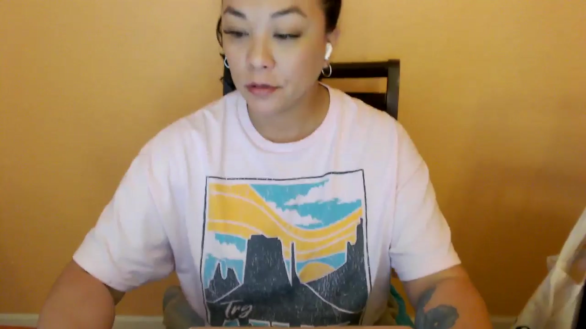 Gallery image thumbnail from MickaylaStar's myfreecams stream on, 02/25/2026, 19:29 image 17 of 20