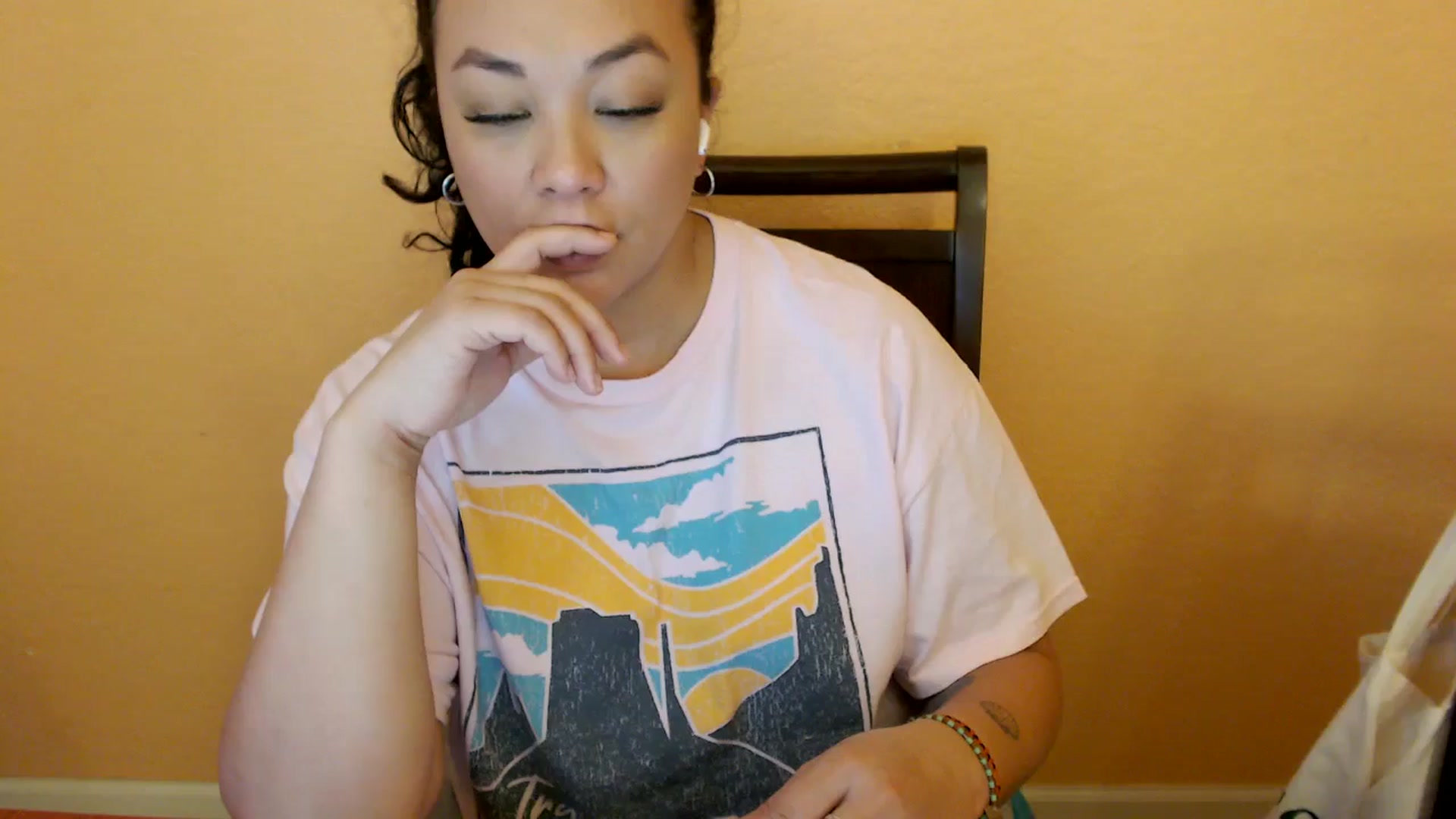 Gallery image thumbnail from MickaylaStar's myfreecams stream on, 02/25/2026, 19:29 image 5 of 20