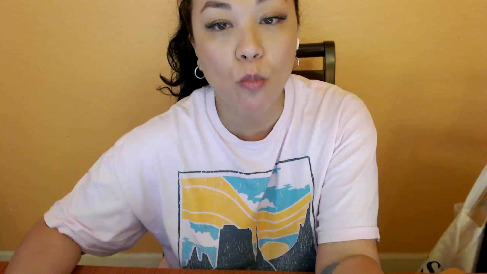 Gallery image thumbnail from MickaylaStar's myfreecams stream on, 02/25/2026, 20:12 image 1 of 20