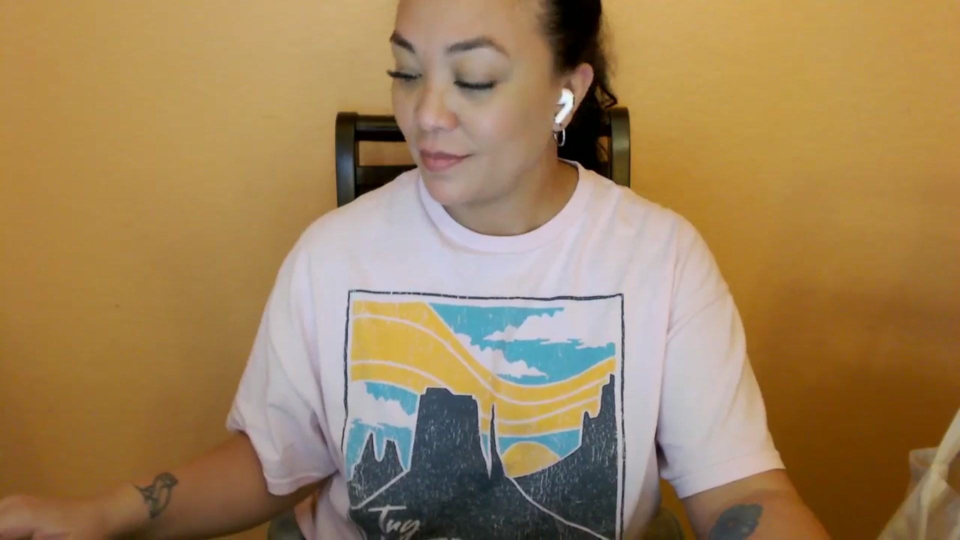 Gallery image thumbnail from MickaylaStar's myfreecams stream on, 02/25/2026, 21:51 image 3 of 20