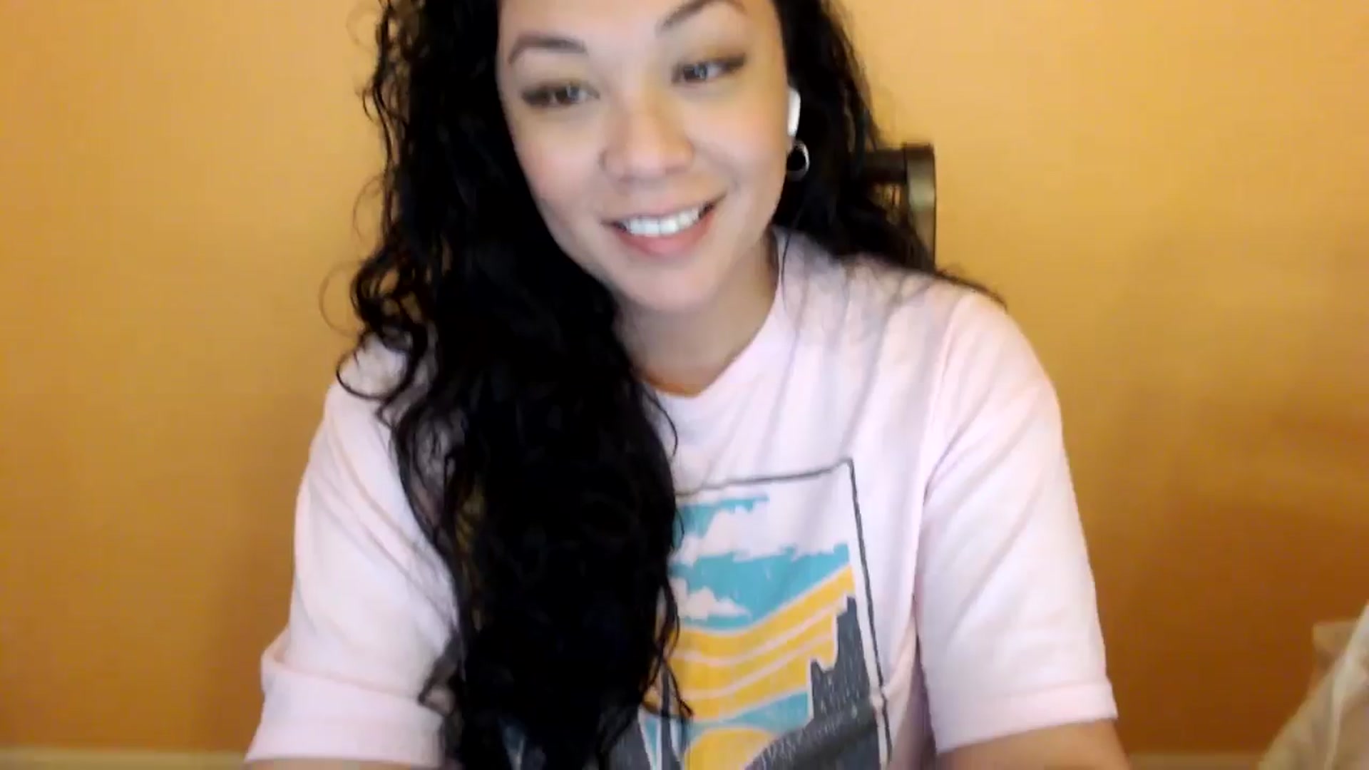 Gallery image thumbnail from MickaylaStar's myfreecams stream on, 02/26/2026, 24:19 image 3 of 20