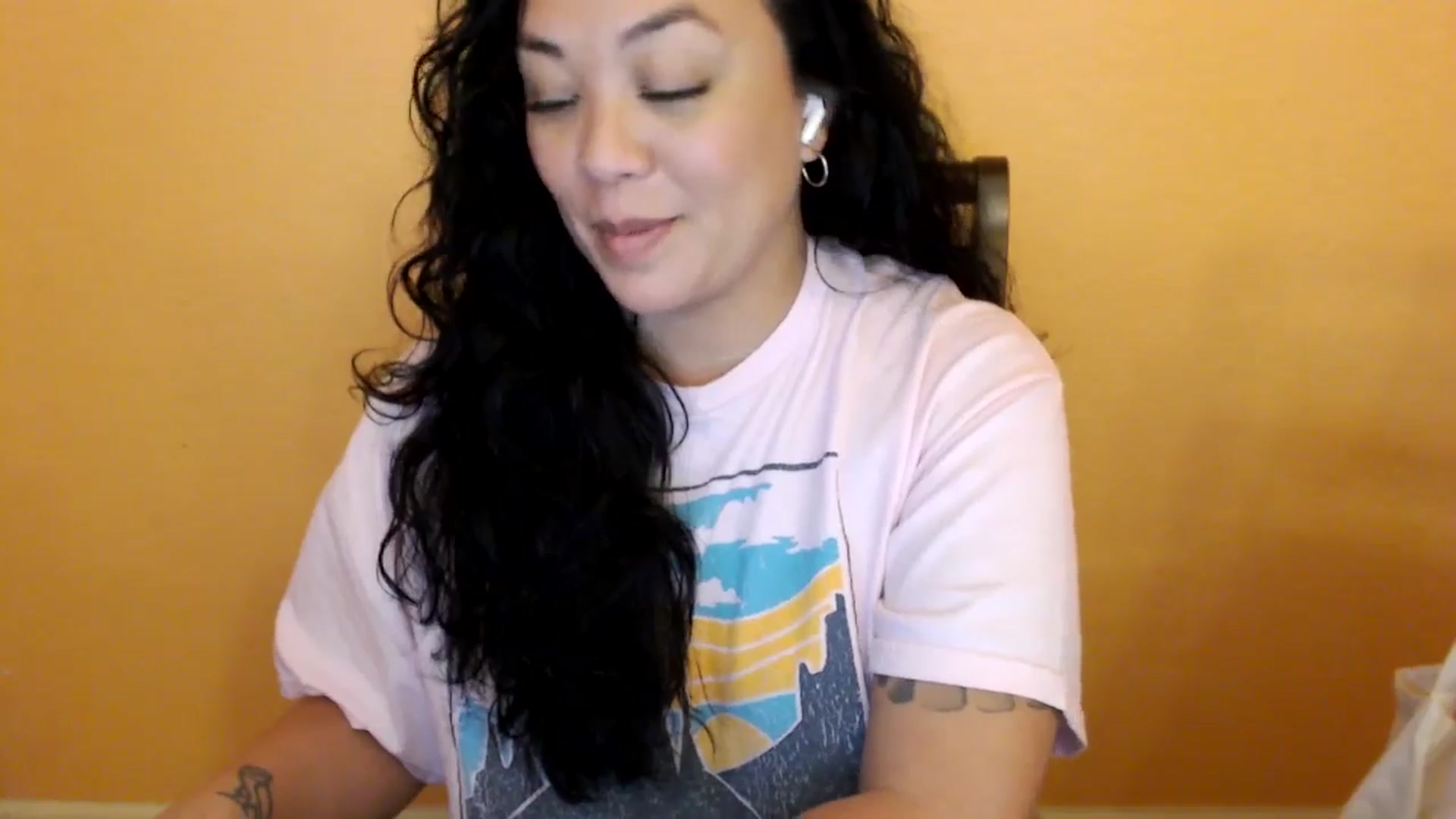 Gallery image thumbnail from MickaylaStar's myfreecams stream on, 02/26/2026, 24:19 image 20 of 20