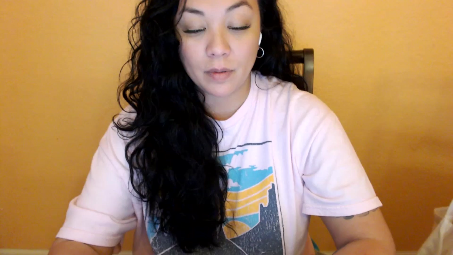 Gallery image thumbnail from MickaylaStar's myfreecams stream on, 02/26/2026, 24:19 image 19 of 20