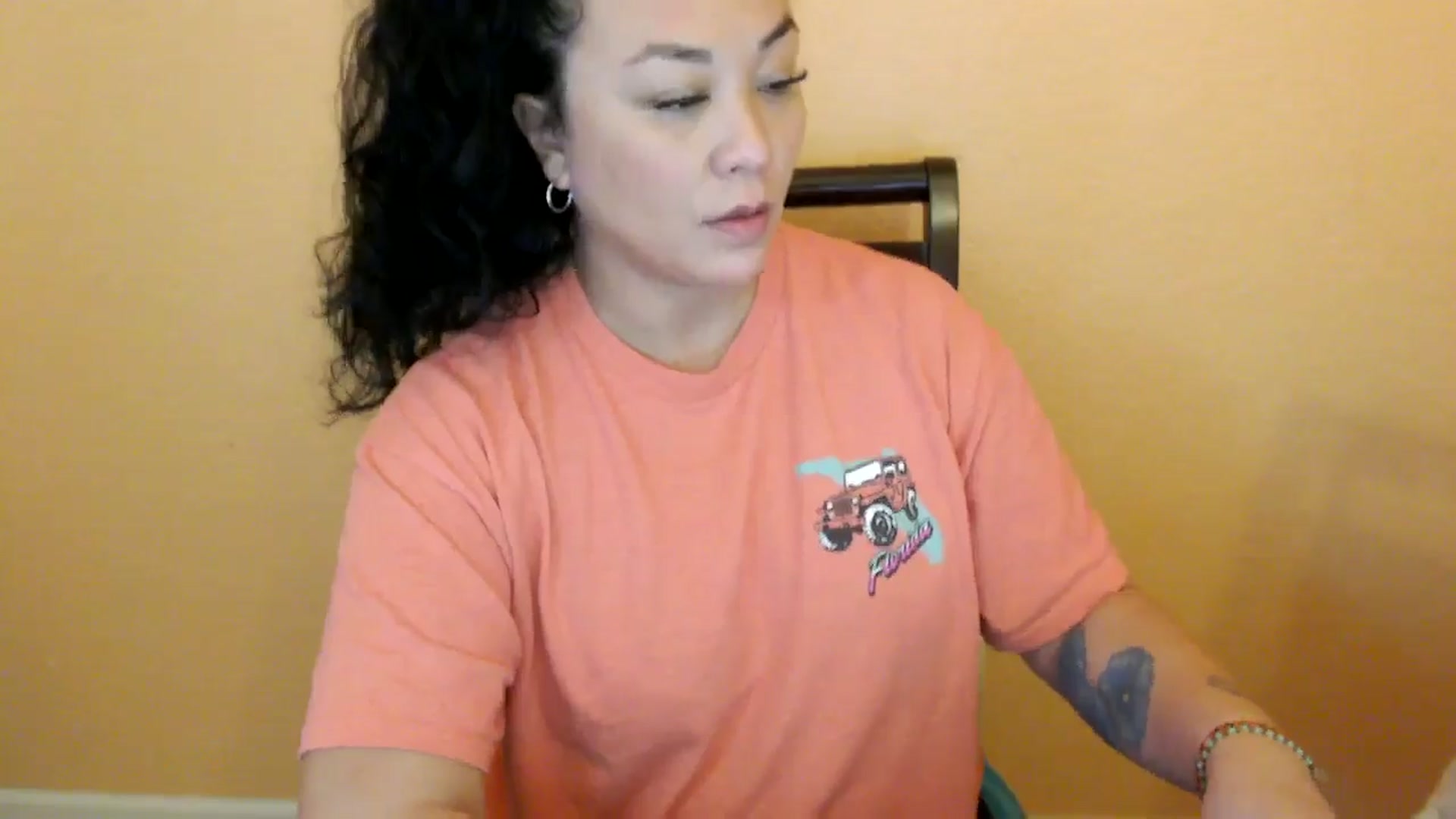Gallery image thumbnail from MickaylaStar's myfreecams stream on, 02/26/2026, 18:03 image 19 of 20