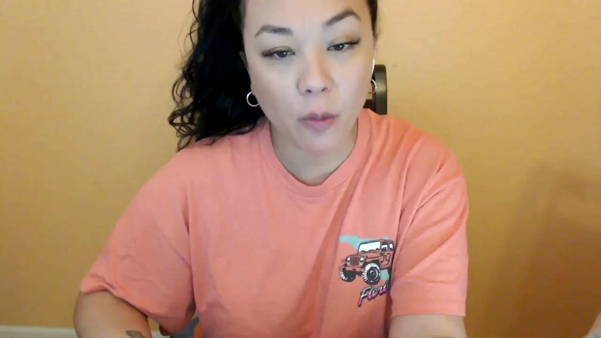 Gallery image thumbnail from MickaylaStar's myfreecams stream on, 02/26/2026, 18:37 image 5 of 20