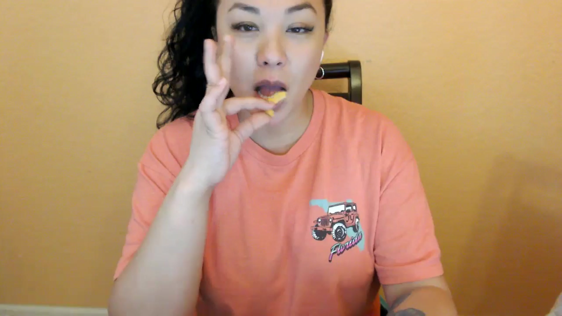 Gallery image thumbnail from MickaylaStar's myfreecams stream on, 02/26/2026, 18:37 image 8 of 20